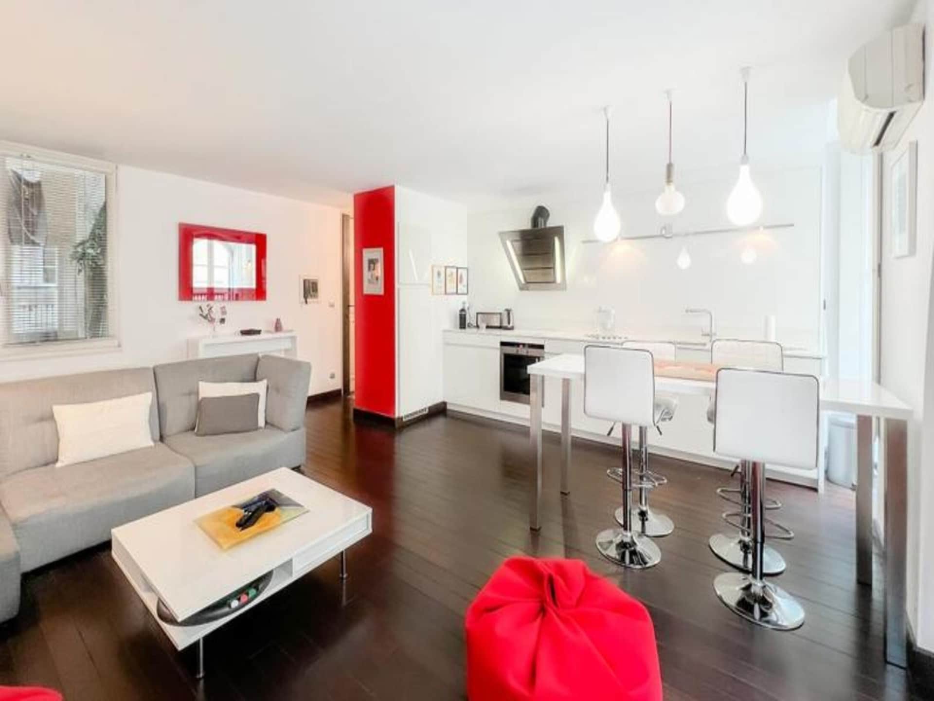 Authentiek appartement van 75m² in de prestigieuze Gouden Driehoek van Bordeaux - foto 27