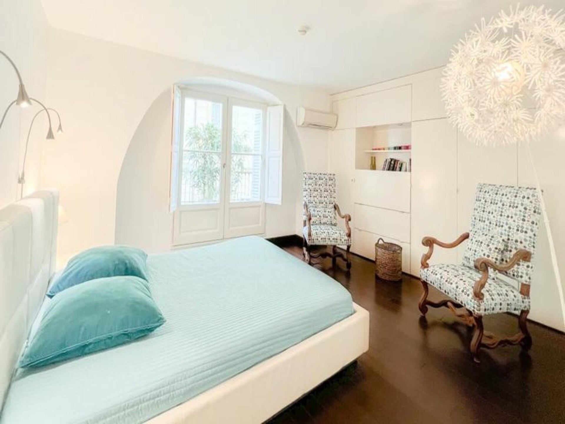 Authentiek appartement van 75m² in de prestigieuze Gouden Driehoek van Bordeaux - foto 36