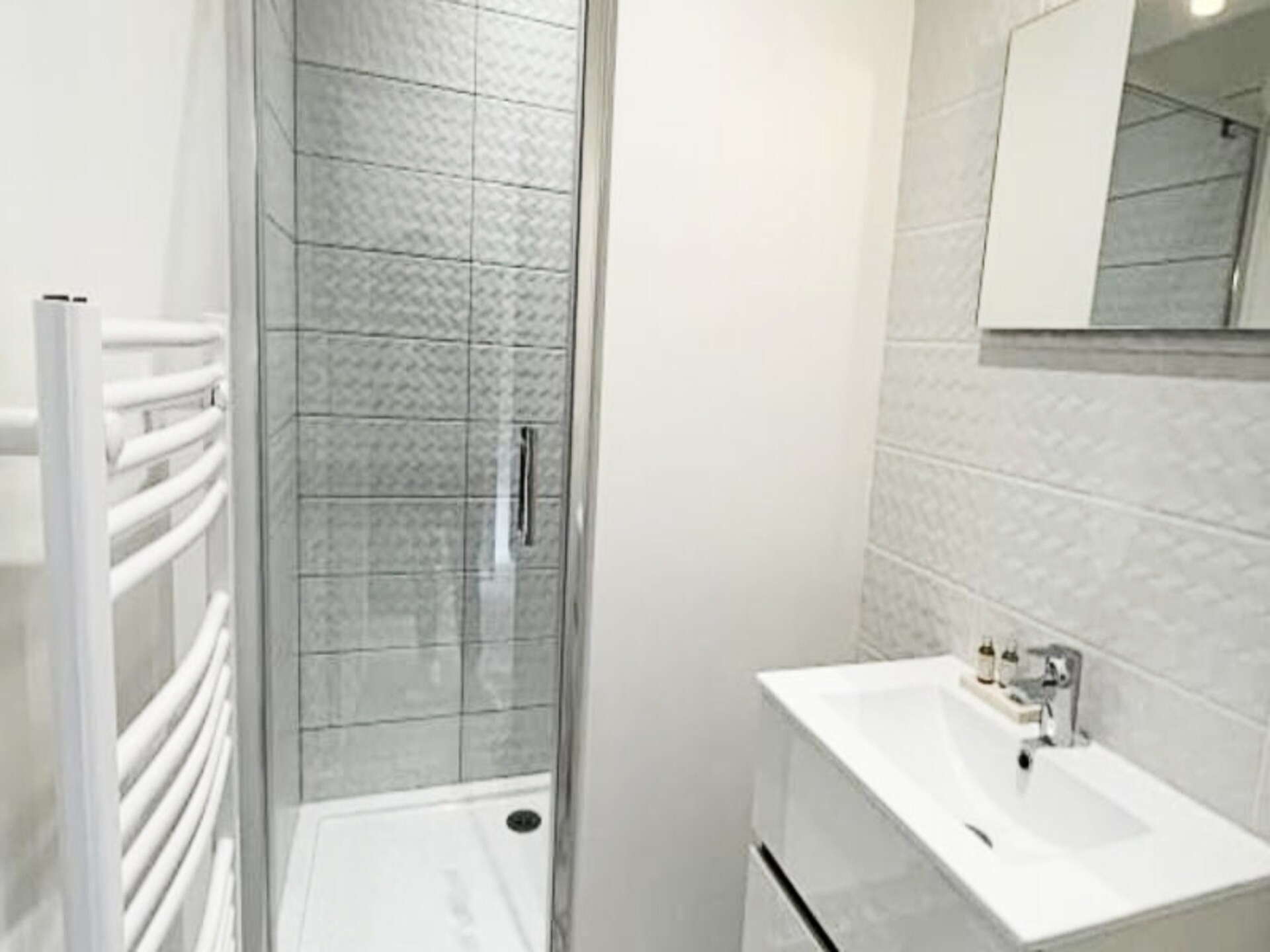 Sfeervol Bordeaux-appartement met airco en privéterras voor 2 personen - foto 11
