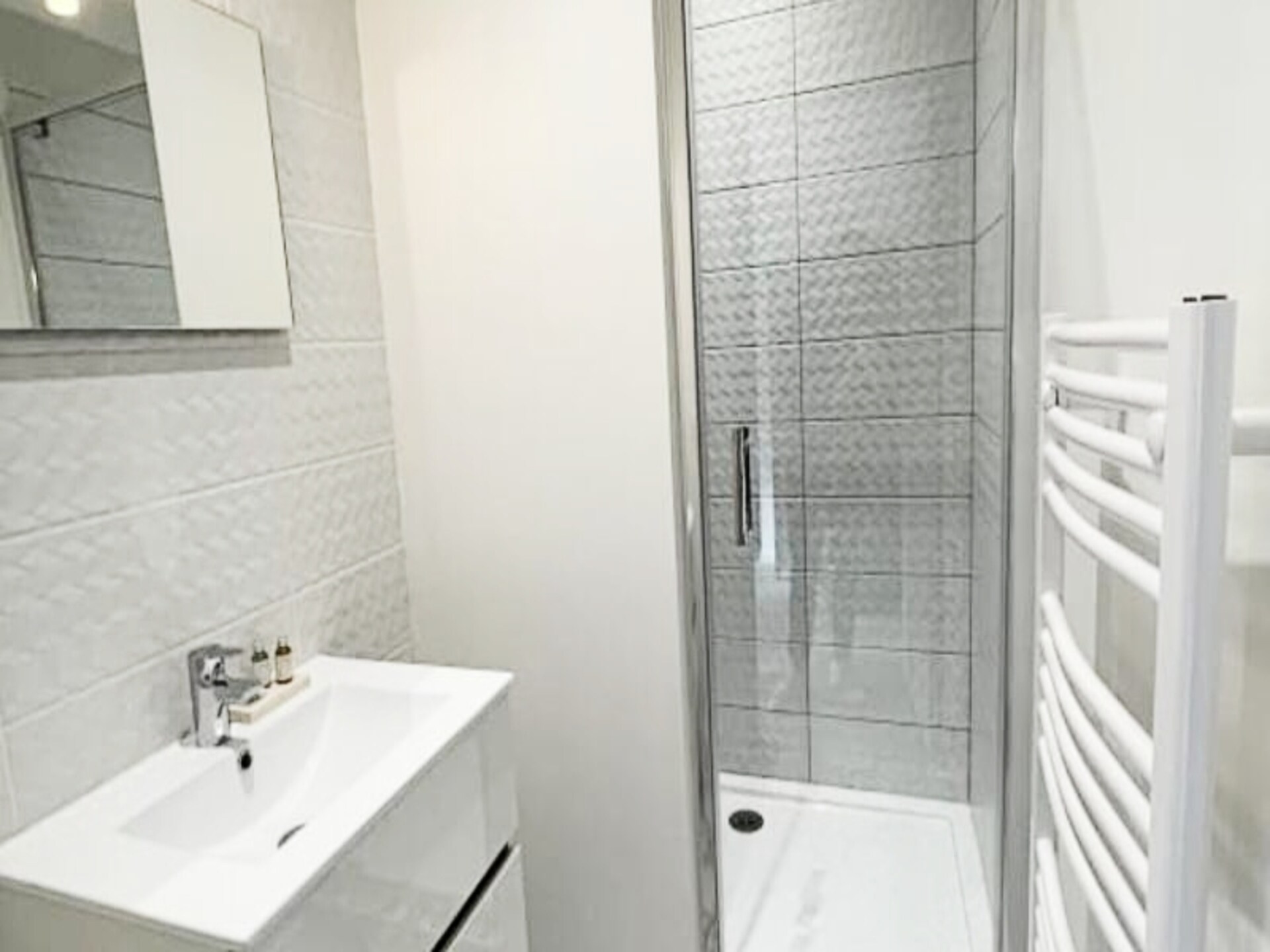 Sfeervol Bordeaux-appartement met airco en privéterras voor 2 personen - foto 21