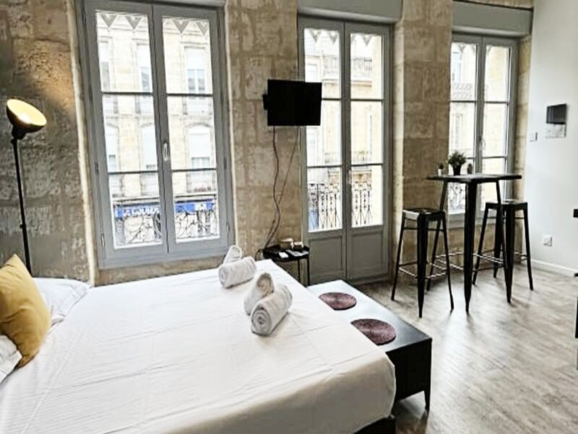 Sfeervol Bordeaux-appartement met airco en privéterras voor 2 personen - foto 23