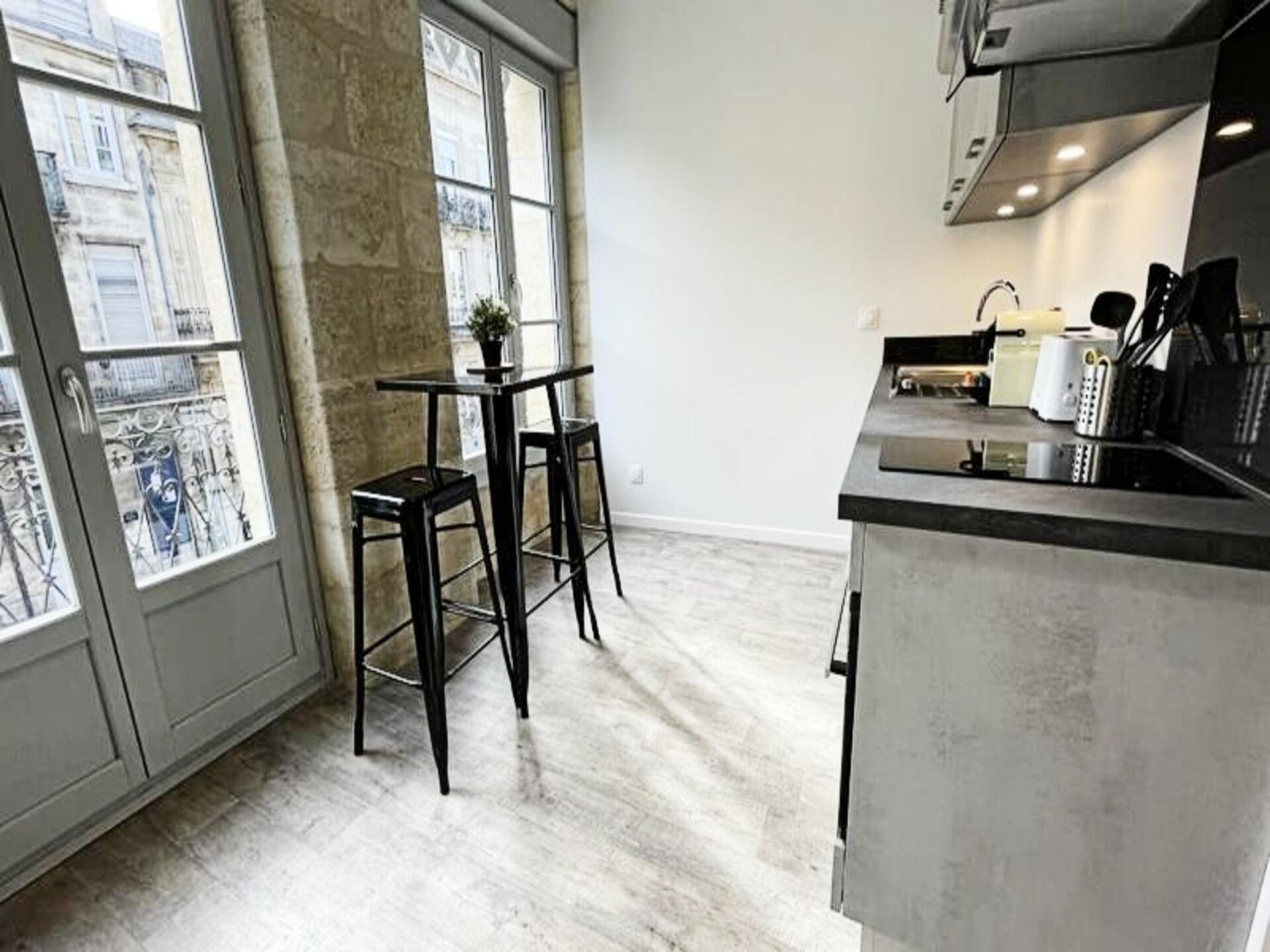 Sfeervol Bordeaux-appartement met airco en privéterras voor 2 personen - foto 30
