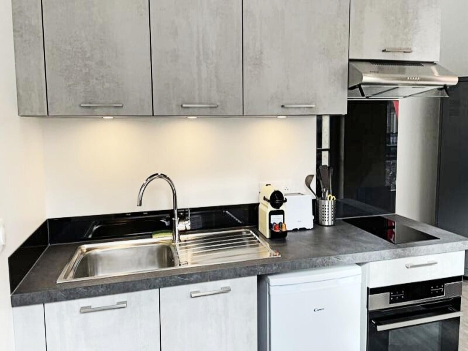Sfeervol Bordeaux-appartement met airco en privéterras voor 2 personen - foto 32