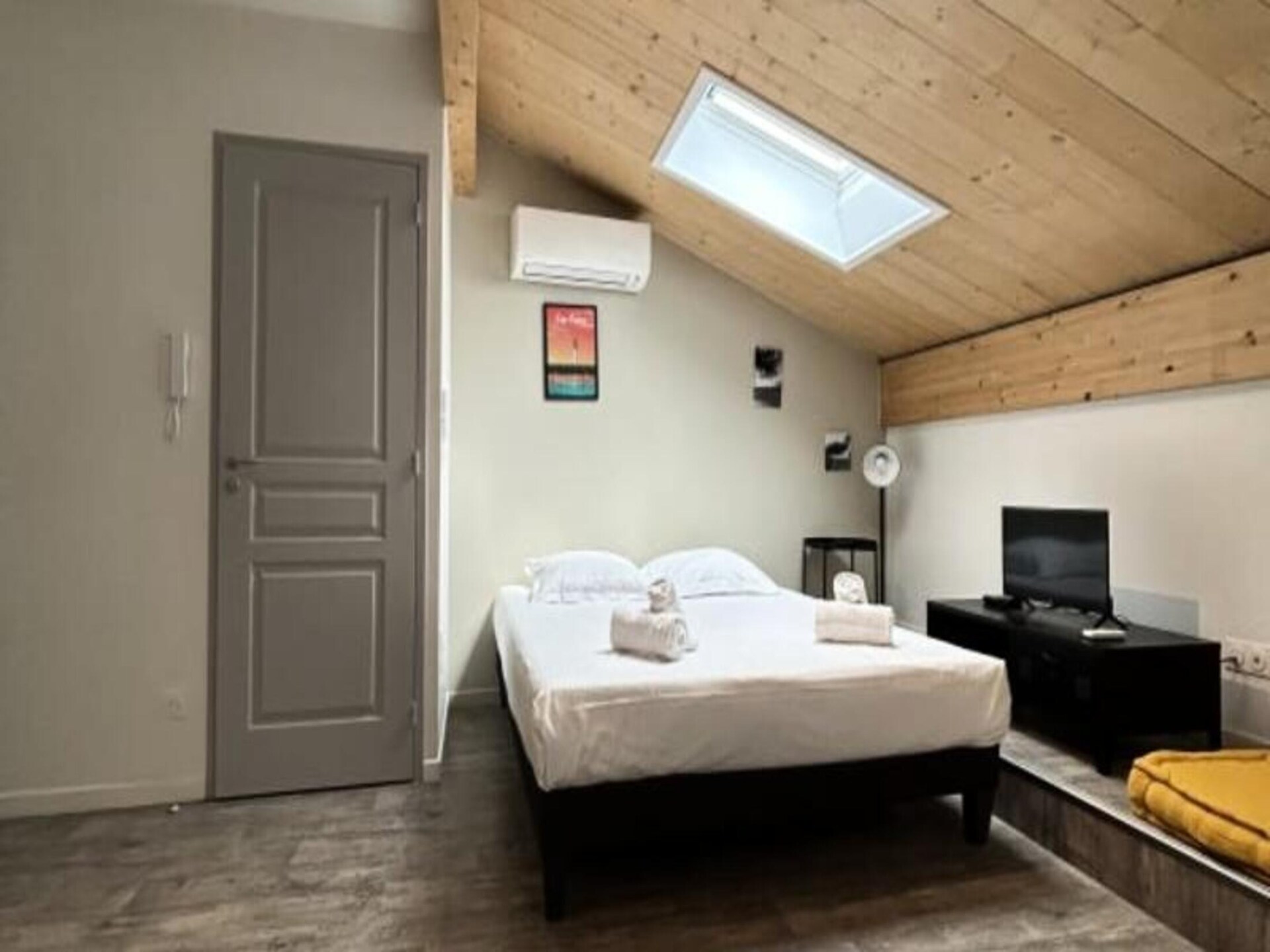 Gerenoveerd studio-appartement met airco in hartje Bordeaux - foto 18