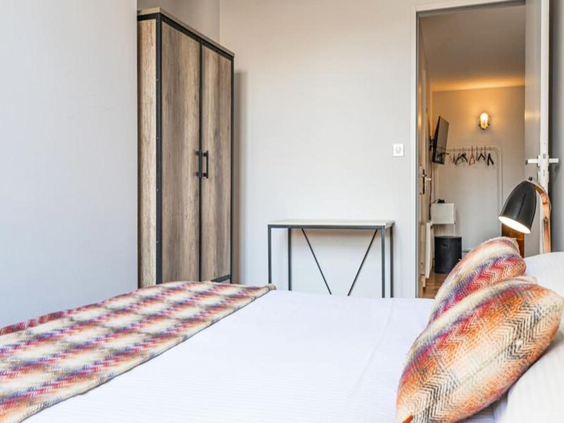Ruim Duplex Appartement met 3 Slaapkamers en Rooftop Terras in Bordeaux - foto 16