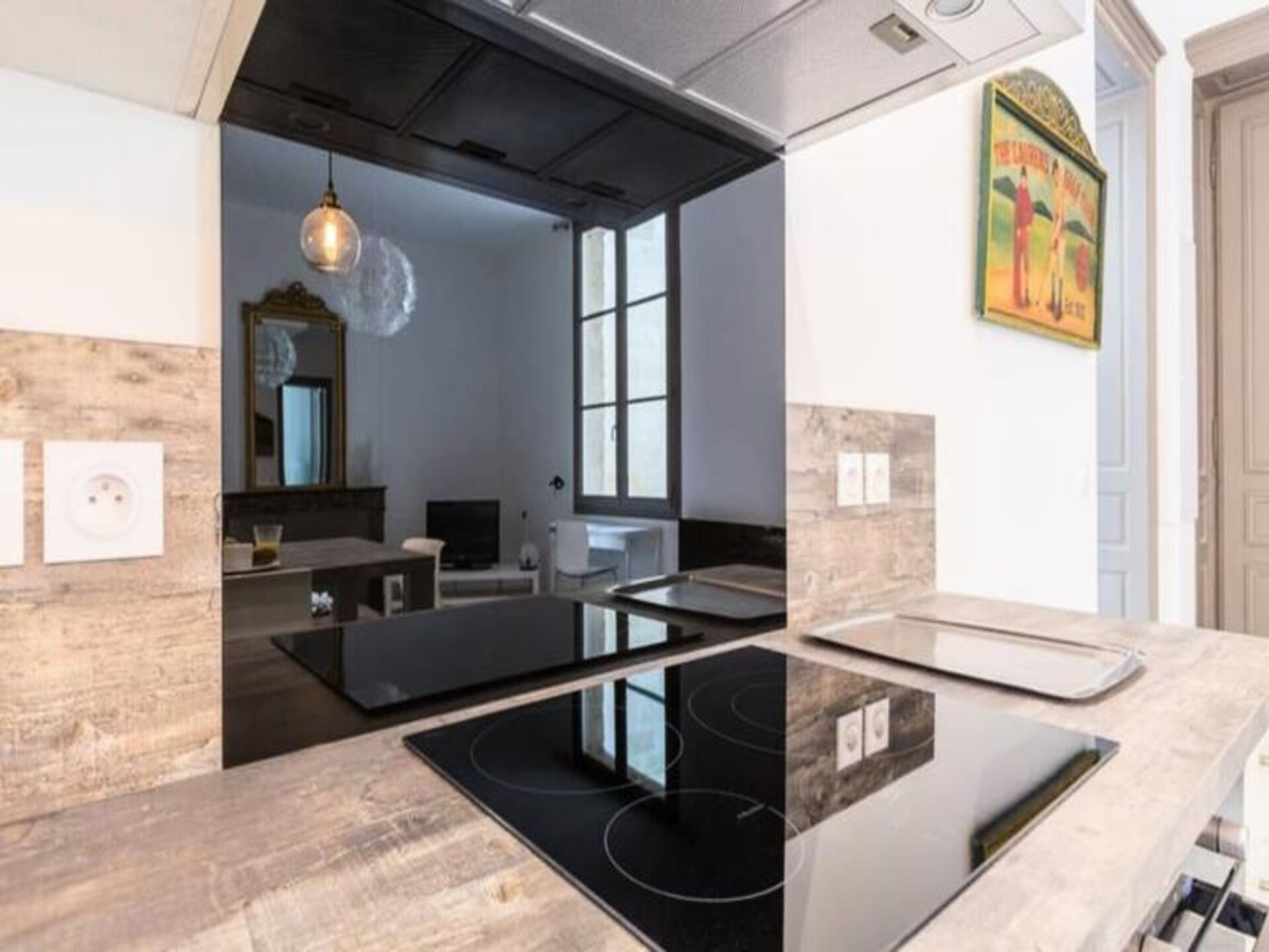 Stijlvol appartement in het hart van Bordeaux, vlakbij Place des Grands Hommes - foto 11