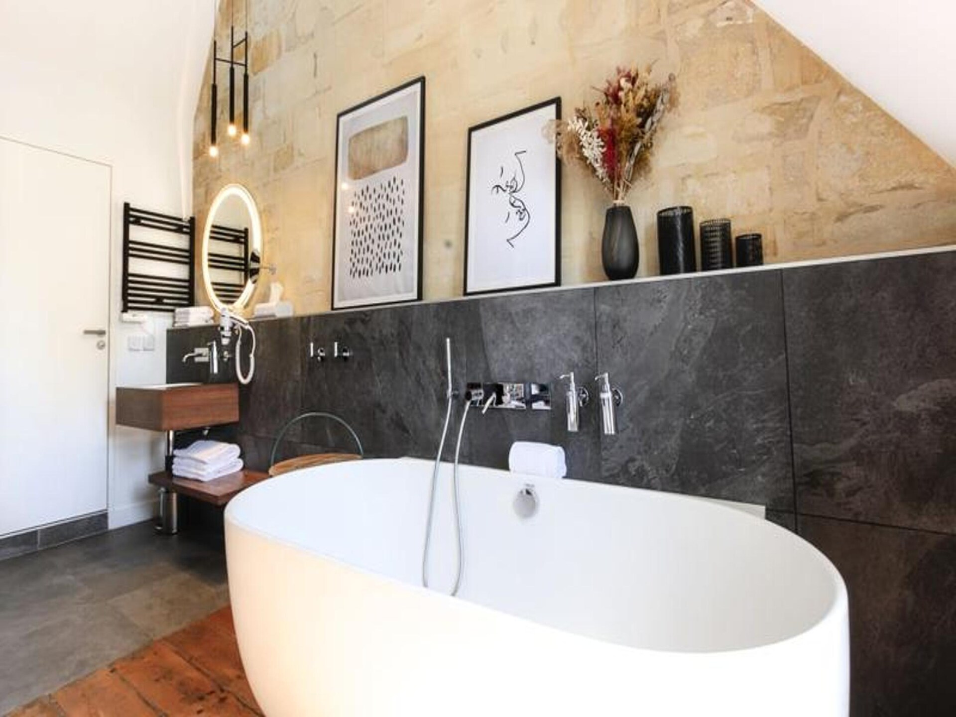Maison Labruy&egrave;re - Suite Cosy Jardin - foto 7