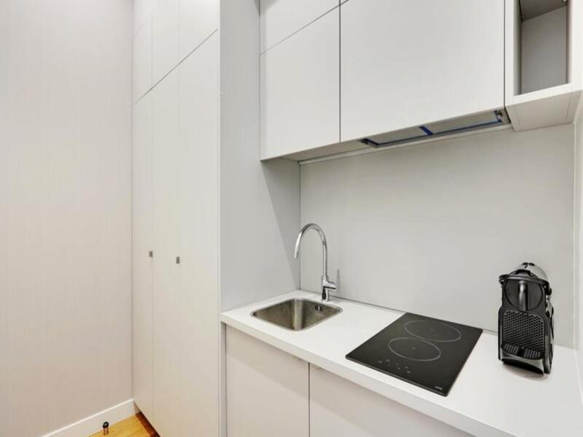 Suite Aviau: Elegant verblijf in hartje Bordeaux met uitzicht op iconische straat - foto 21