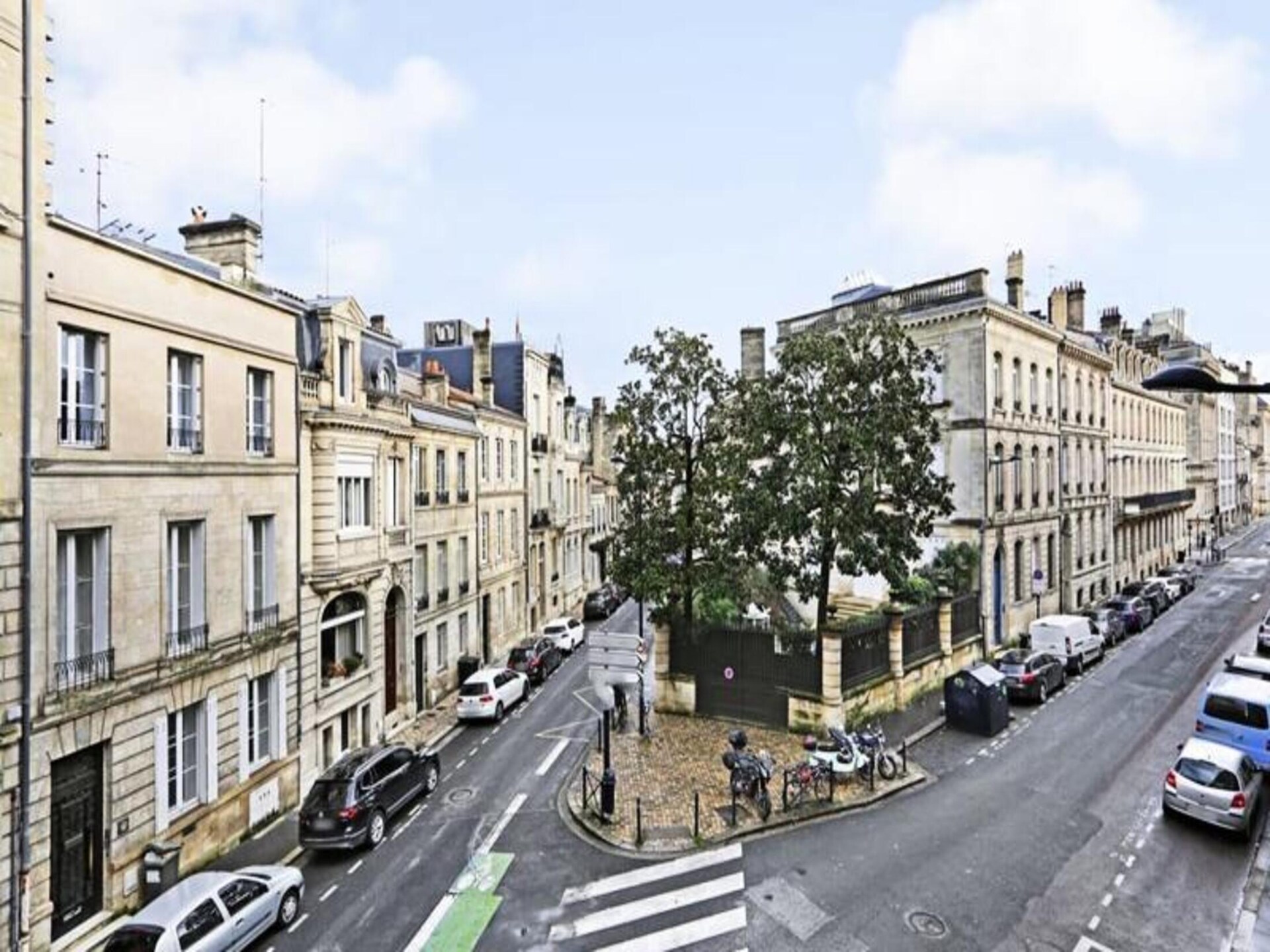 Suite Aviau: Elegant verblijf in hartje Bordeaux met uitzicht op iconische straat - foto 31