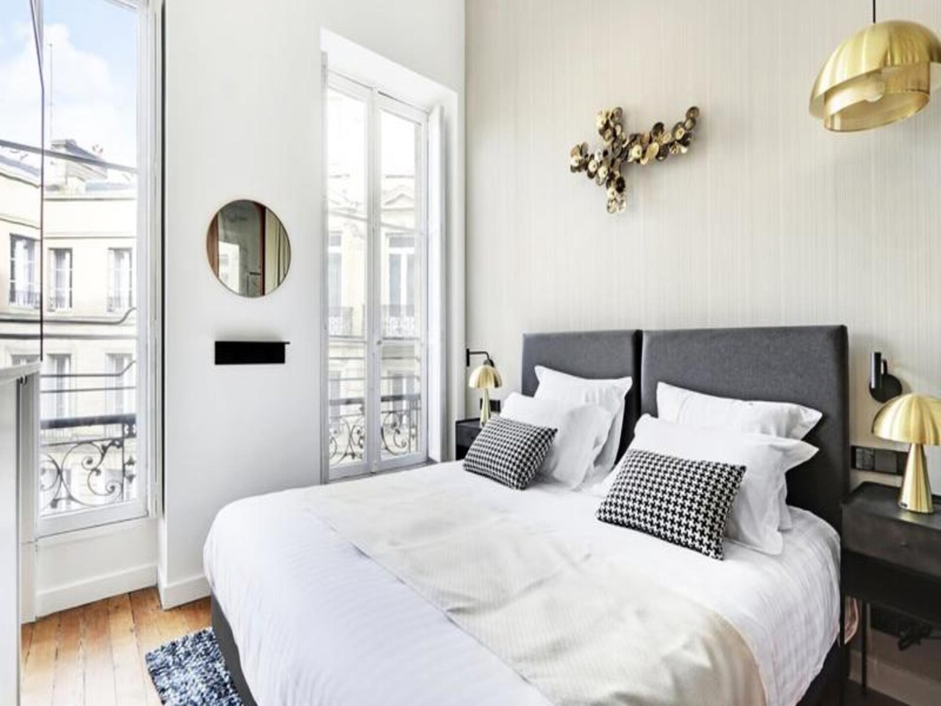 Suite Aviau: Elegant verblijf in hartje Bordeaux met uitzicht op iconische straat - foto 12
