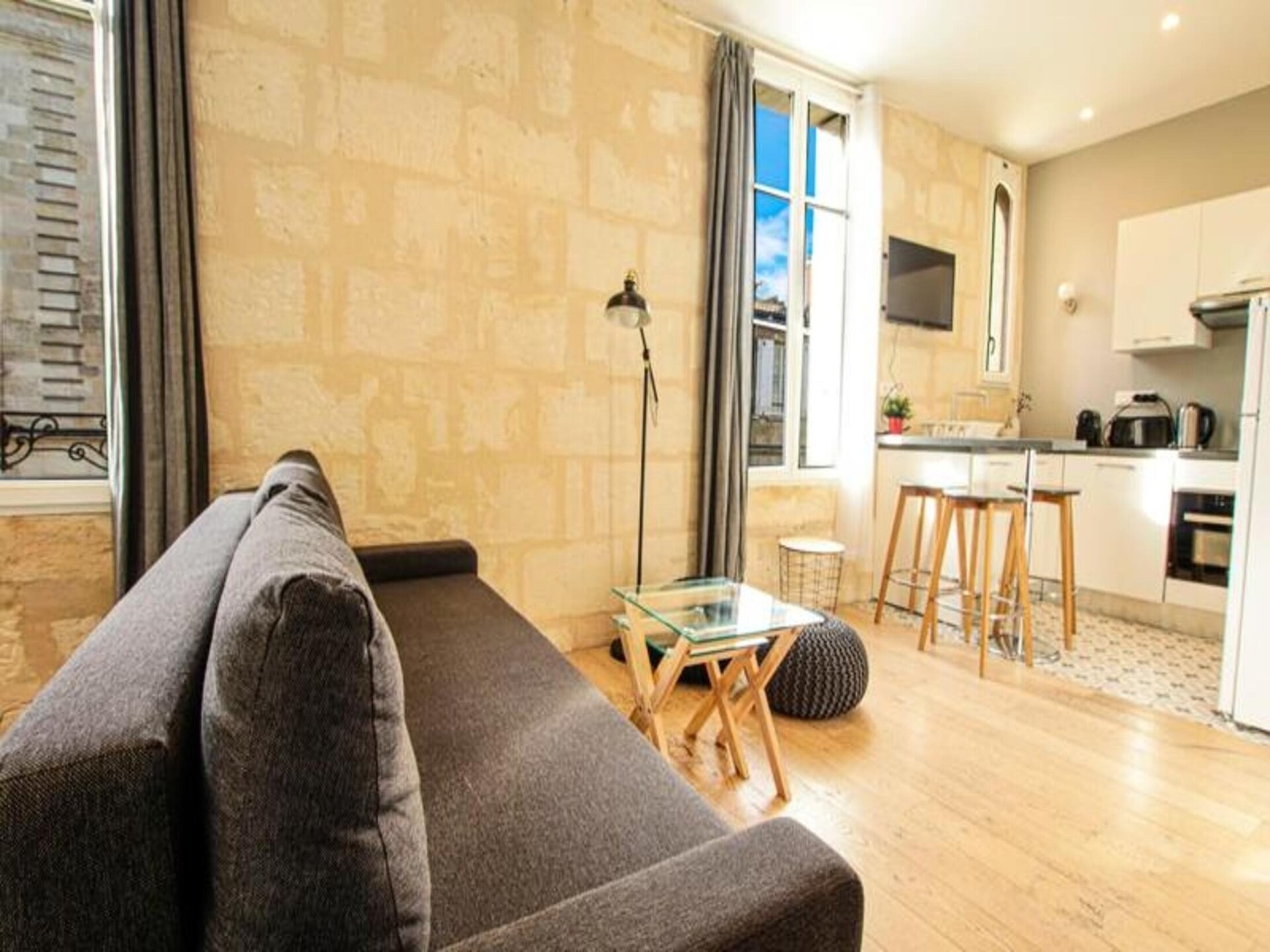 Sfeervolle studio van 35m² met airco in het bruisende hart van Chartrons, Bordeaux - foto 1