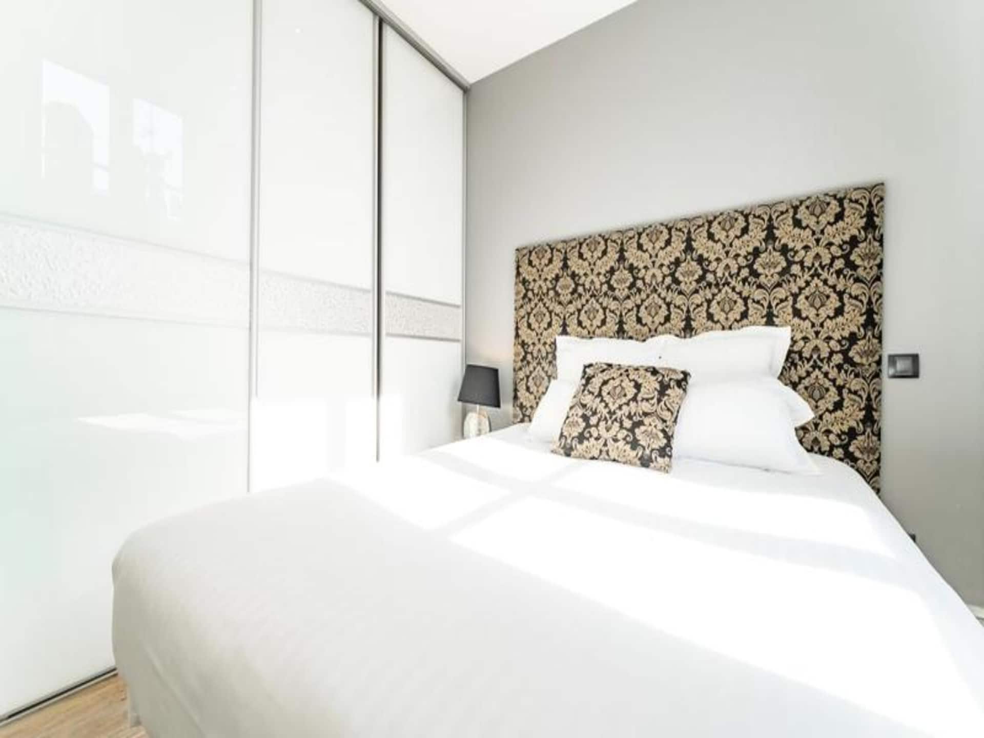 Stijlvol appartement met balkon in historisch Saint-Michel, Bordeaux - foto 13