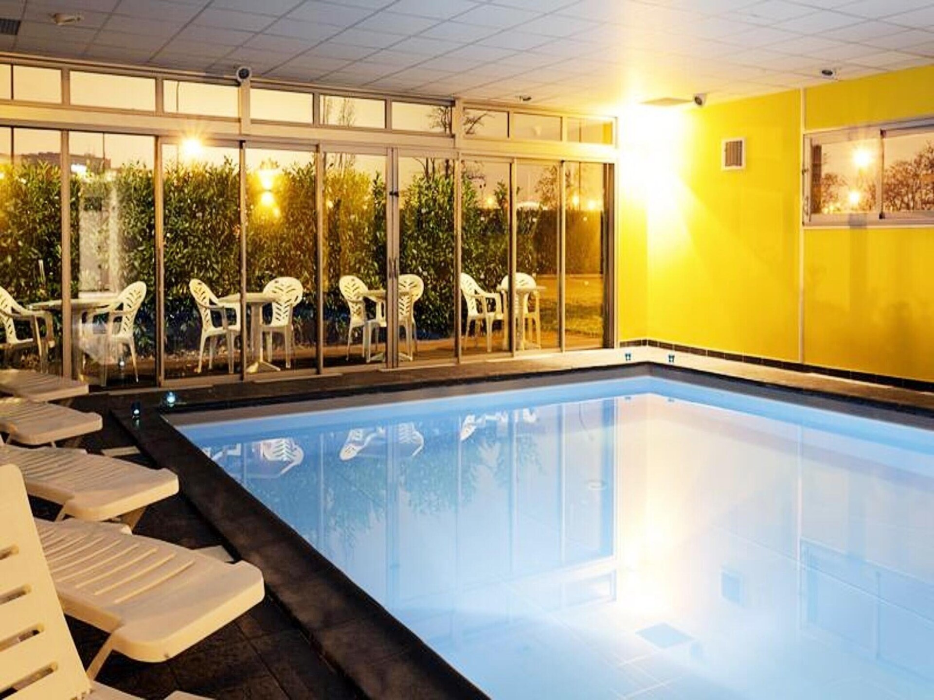 Knusse studio voor 2 bij Toulouse met zwembad, sauna & fitness - foto 18