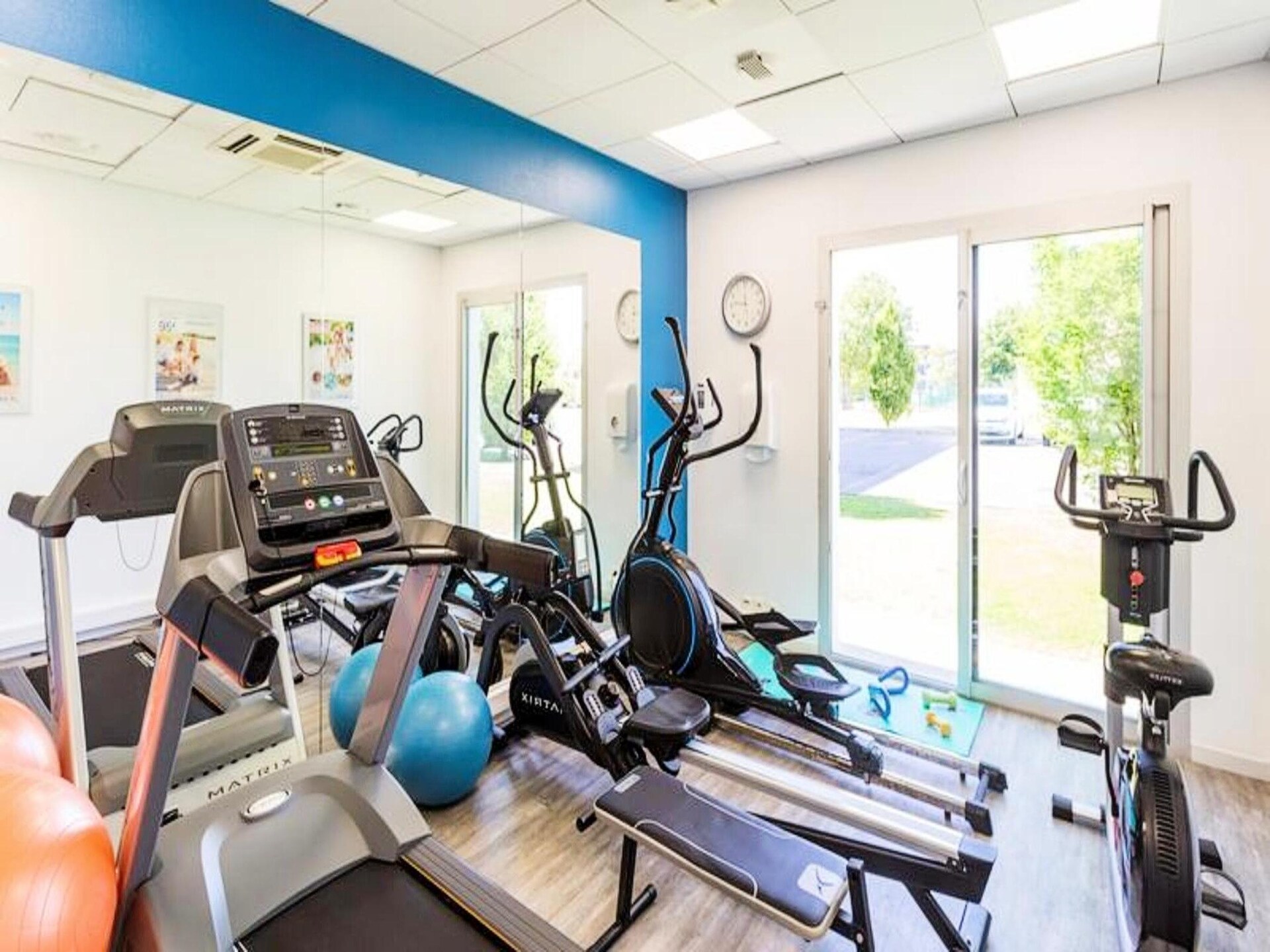 Knusse studio voor 2 bij Toulouse met zwembad, sauna & fitness - foto 30