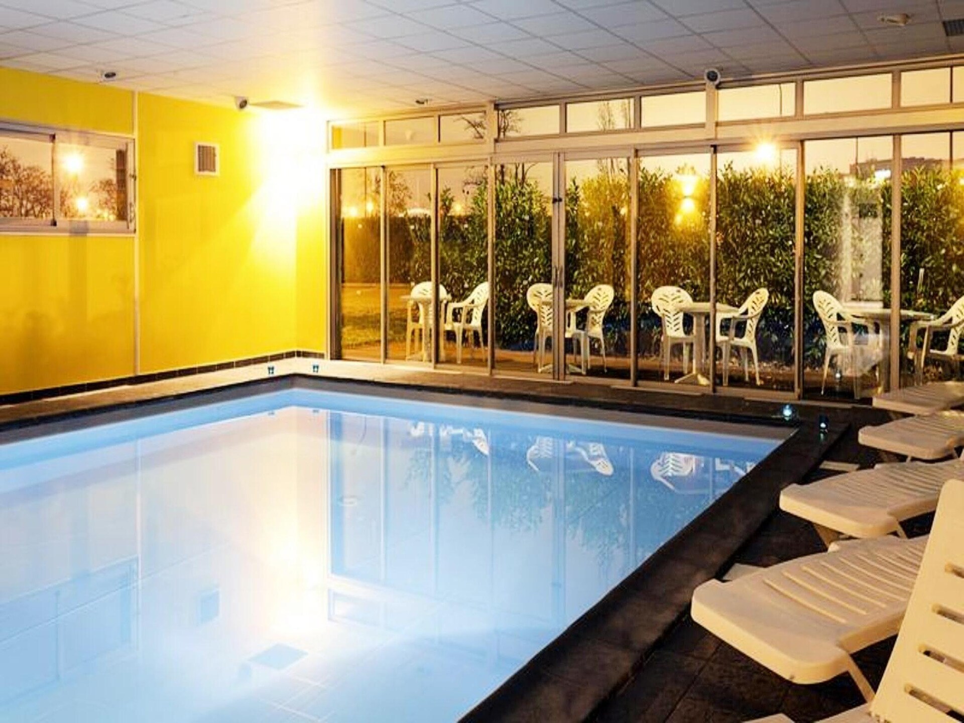 Knusse studio voor 2 bij Toulouse met zwembad, sauna & fitness - foto 31