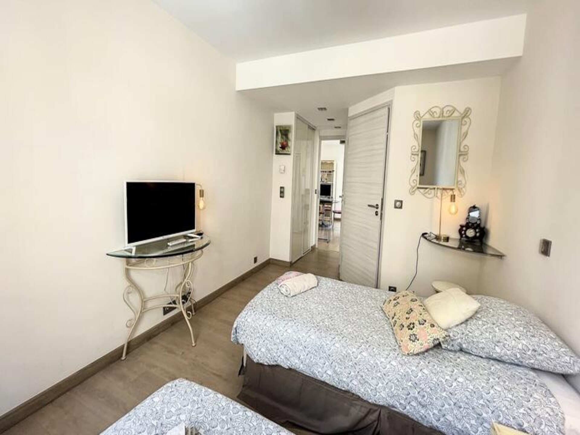 Charmant appartement met mezzanine en balkons, op loopafstand van Cannes centrum - foto 14