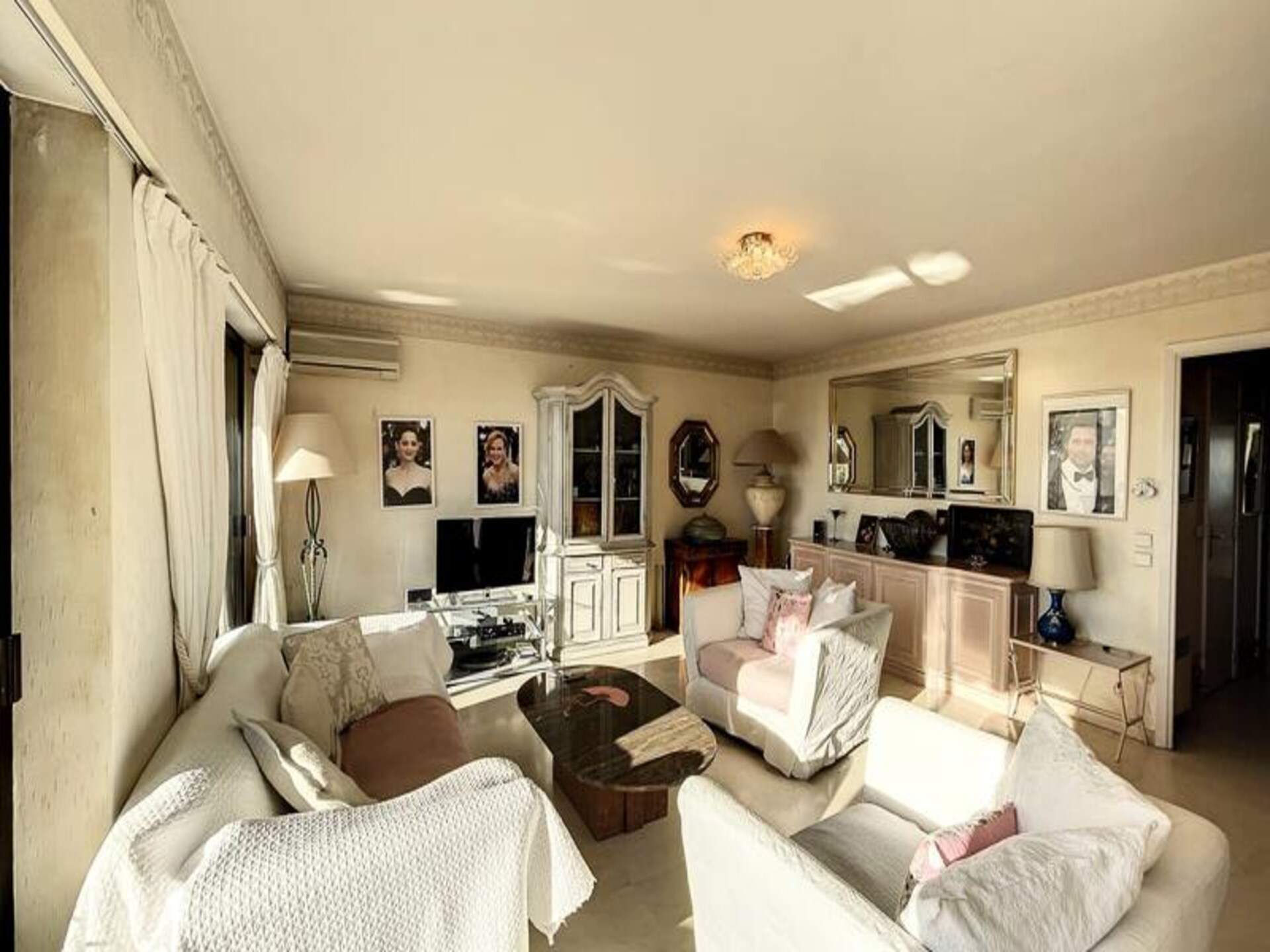 Panoramisch Zeezicht Appartement met 50m² Dakterras in het Hart van Cannes - foto 7