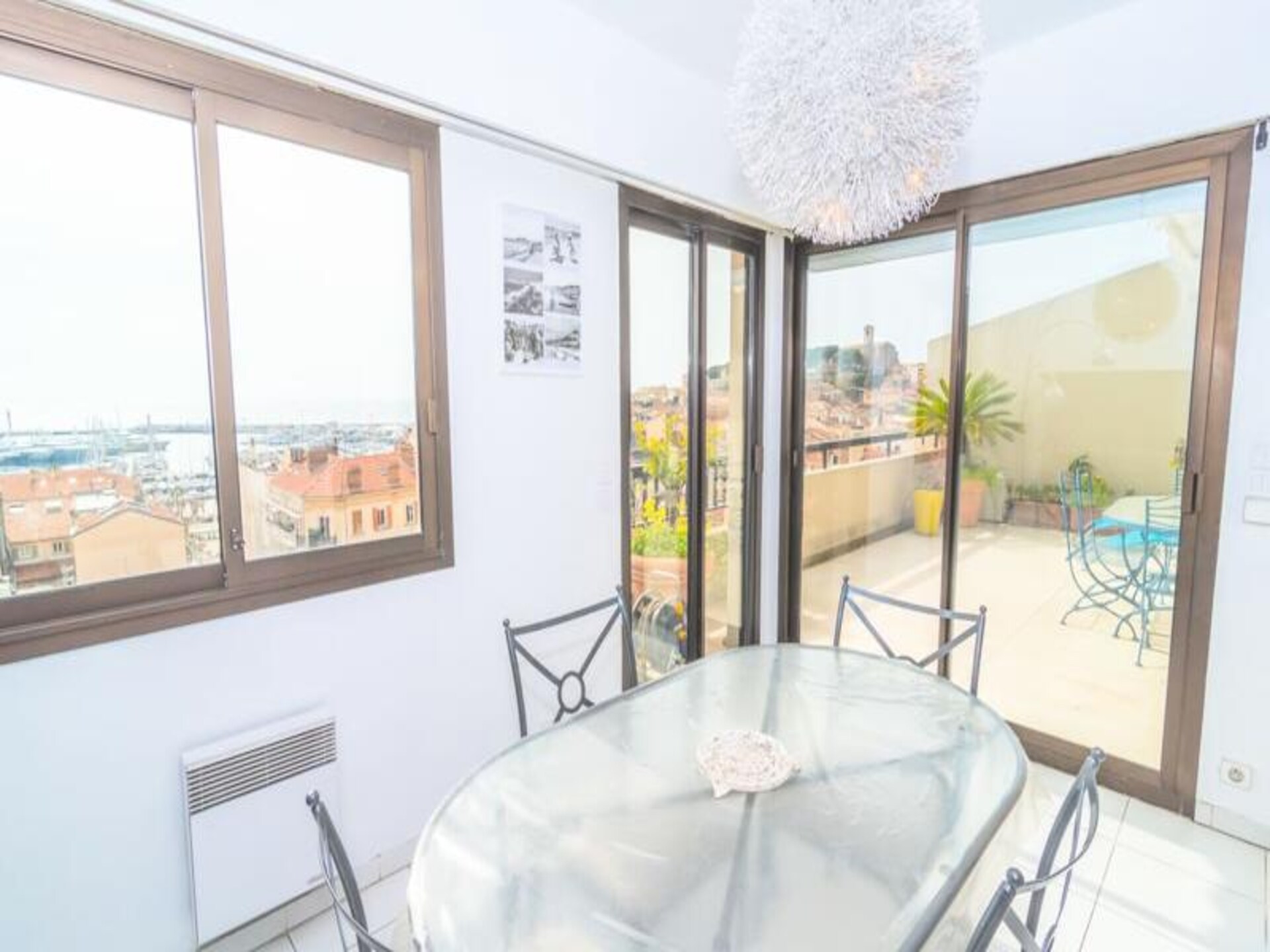 Panoramisch Zeezicht Appartement met 50m² Dakterras in het Hart van Cannes - foto 11