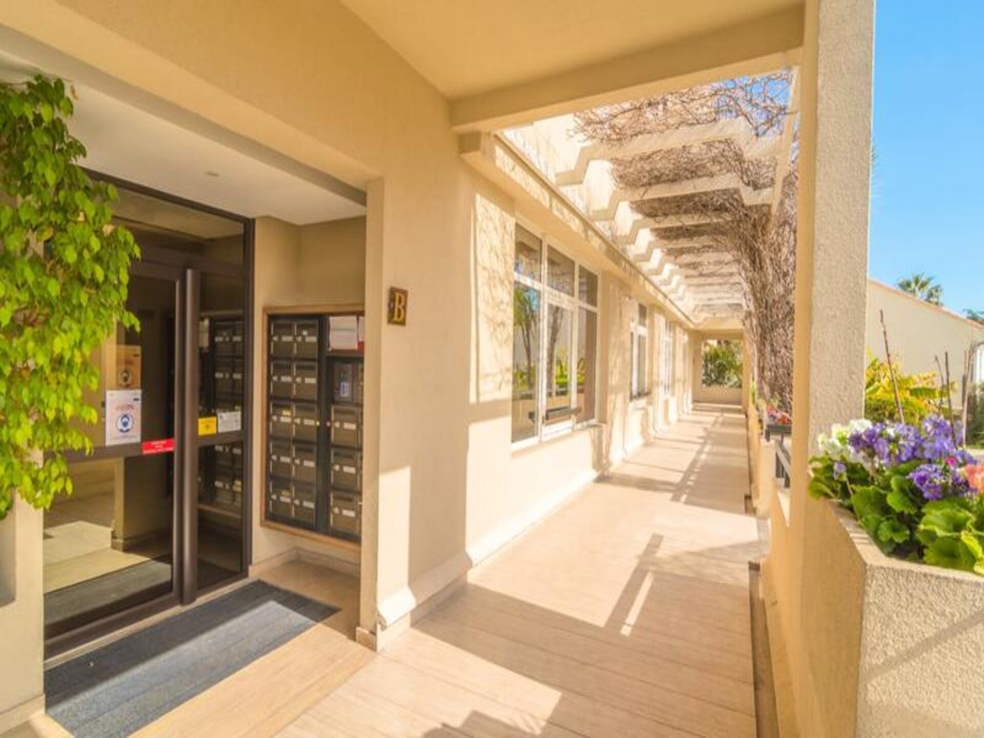 Panoramisch Zeezicht Appartement met 50m² Dakterras in het Hart van Cannes - foto 19