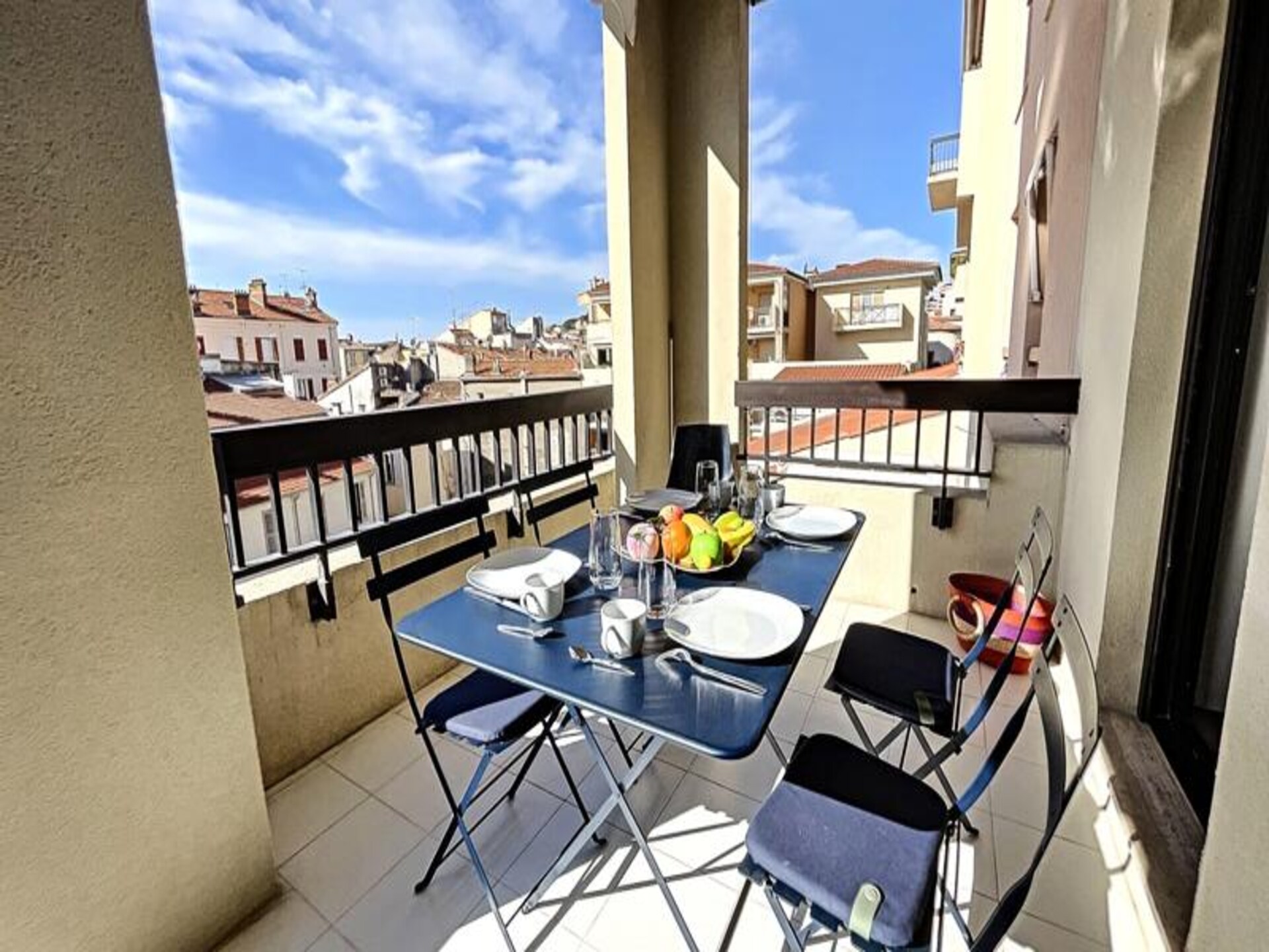 Stijlvol appartement met terras in hartje Cannes, vlakbij Palais en strand - foto 11