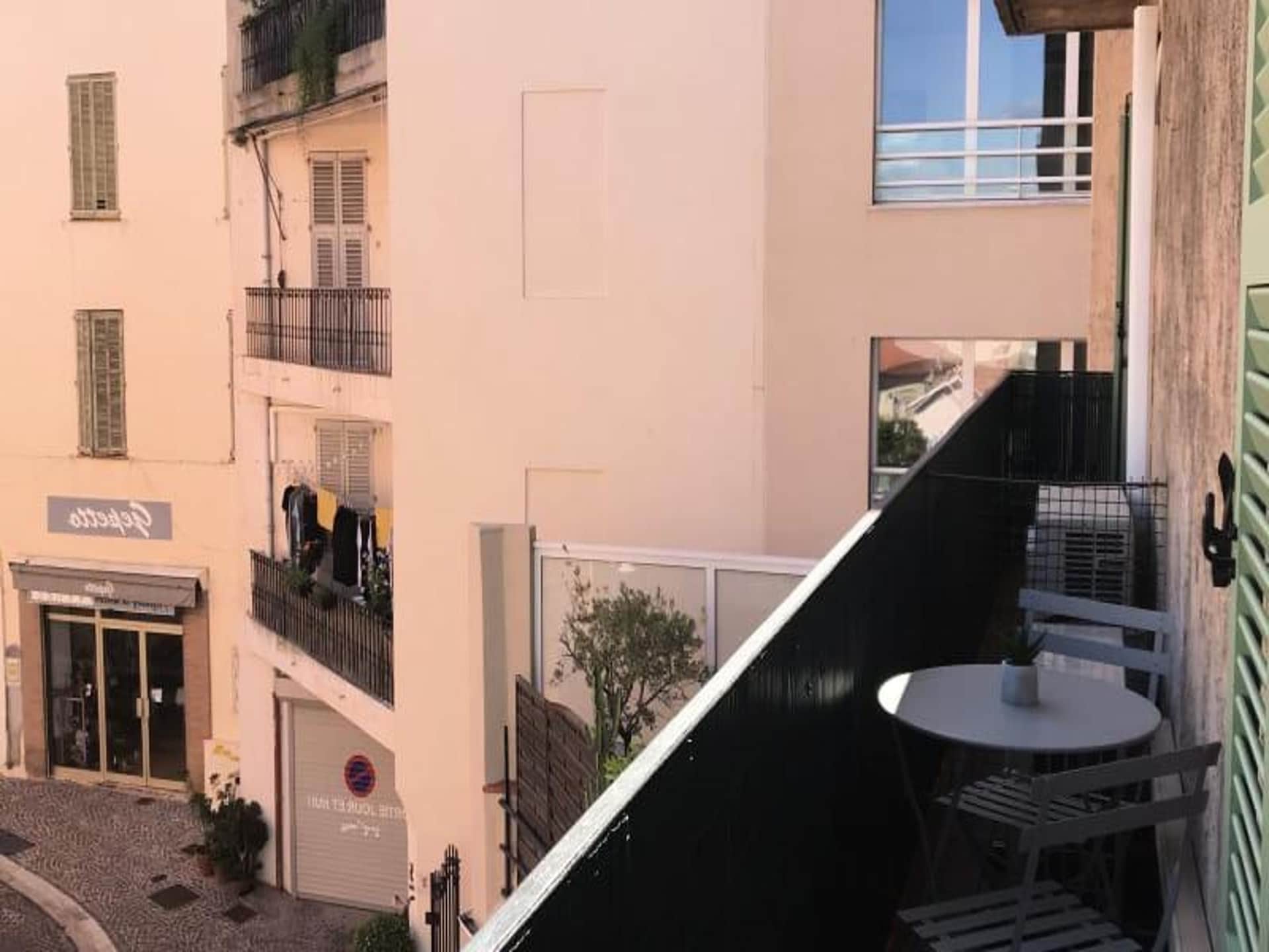 Lichte studio met zeezicht op 10 minuten van het Palais des Festivals - foto 29