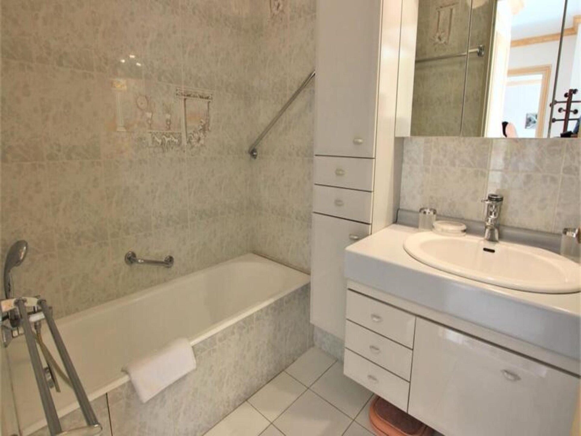 Luxe 5-persoons appartement met airco in hartje Cannes, 200m van La Croisette - foto 24