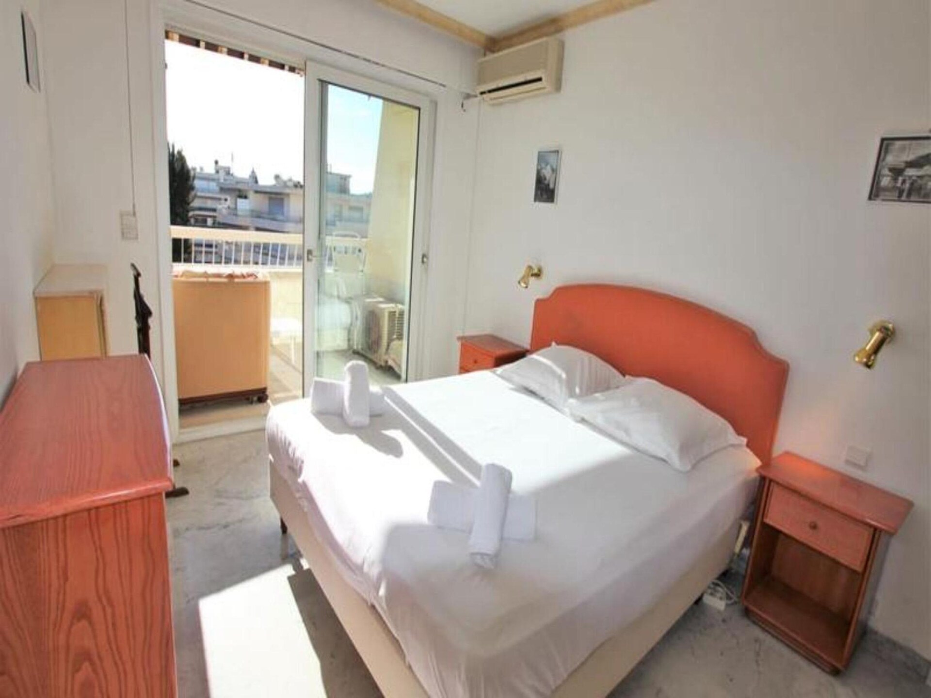 Luxe 5-persoons appartement met airco in hartje Cannes, 200m van La Croisette - foto 15