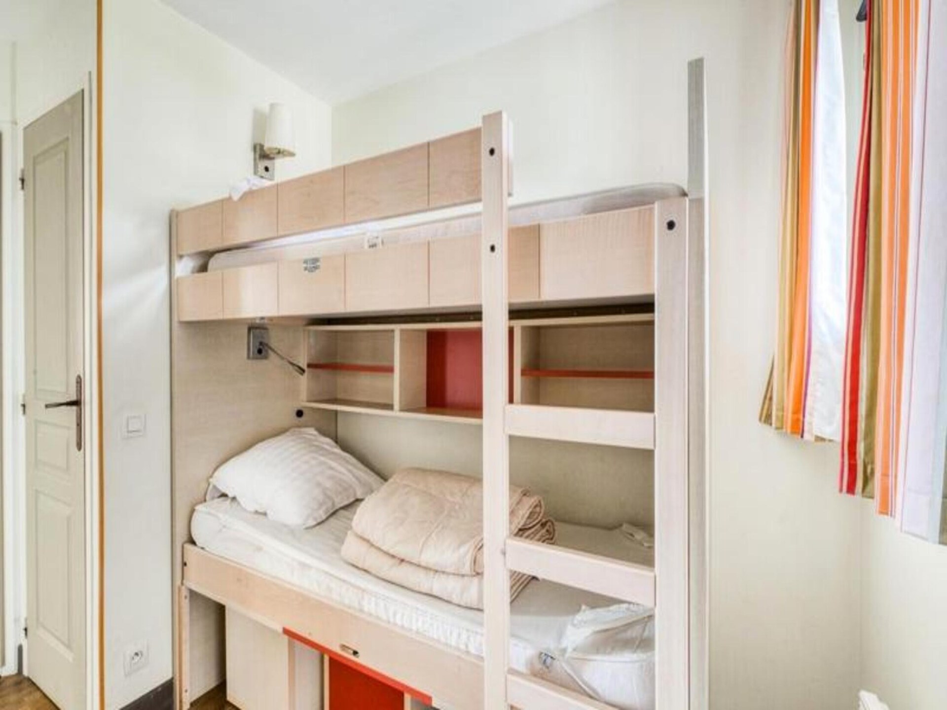 Panoramisch appartement met zwembad en uitzicht op de Baai van Cannes - foto 4