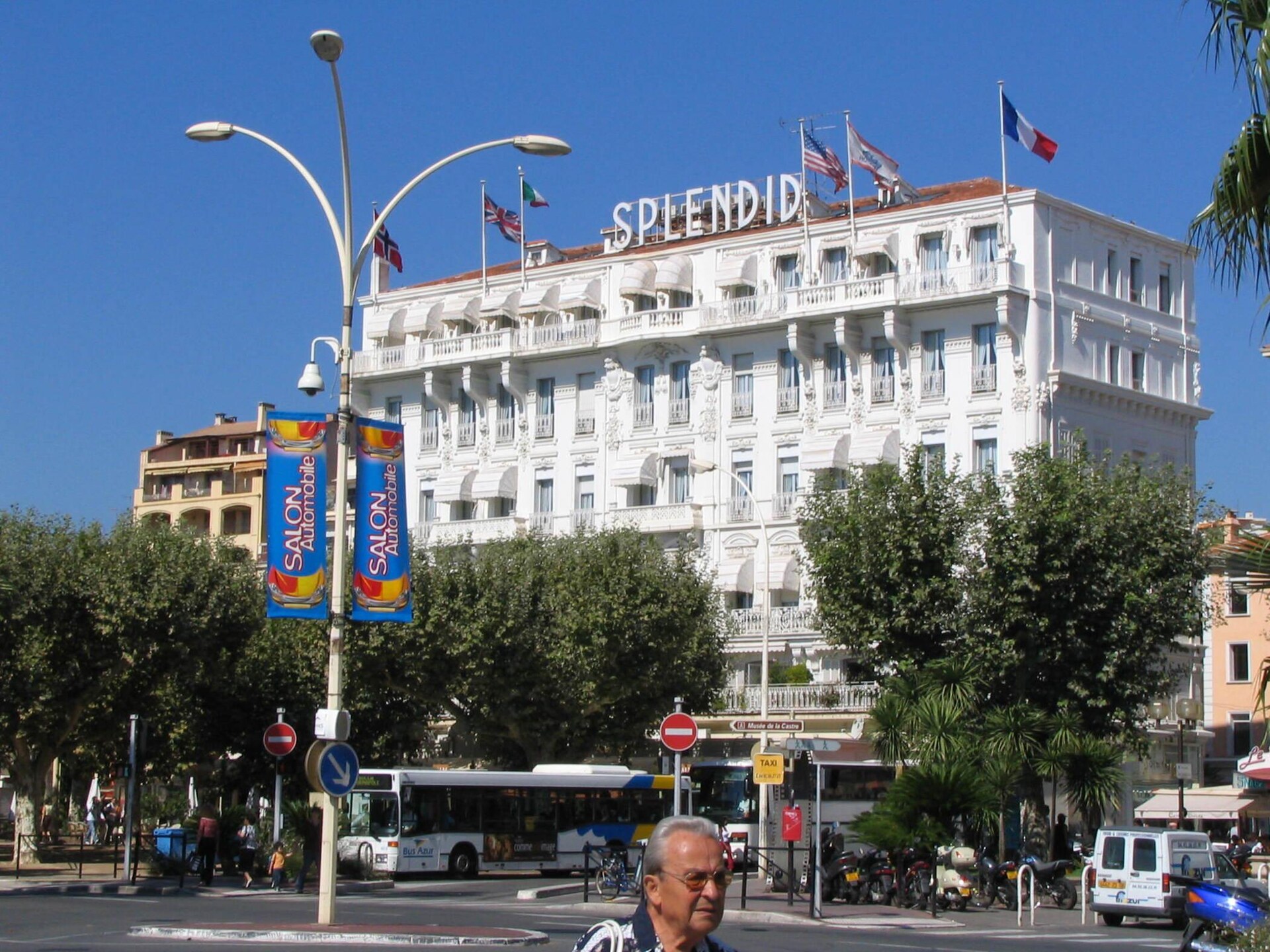 Panoramisch appartement met zwembad en uitzicht op de Baai van Cannes - foto 26