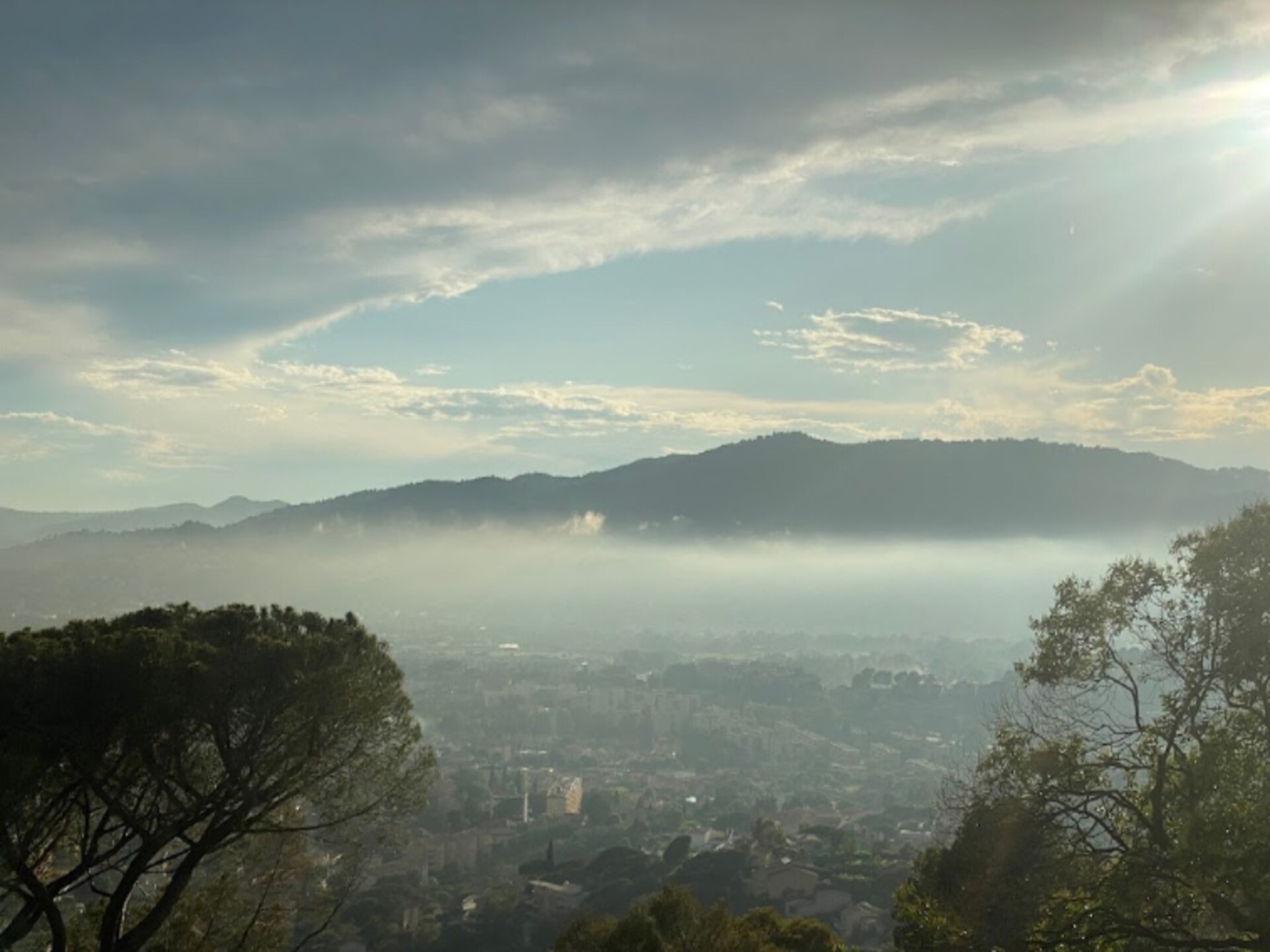Appartement in Cannes met panoramisch zeezicht en zwembad - foto 26