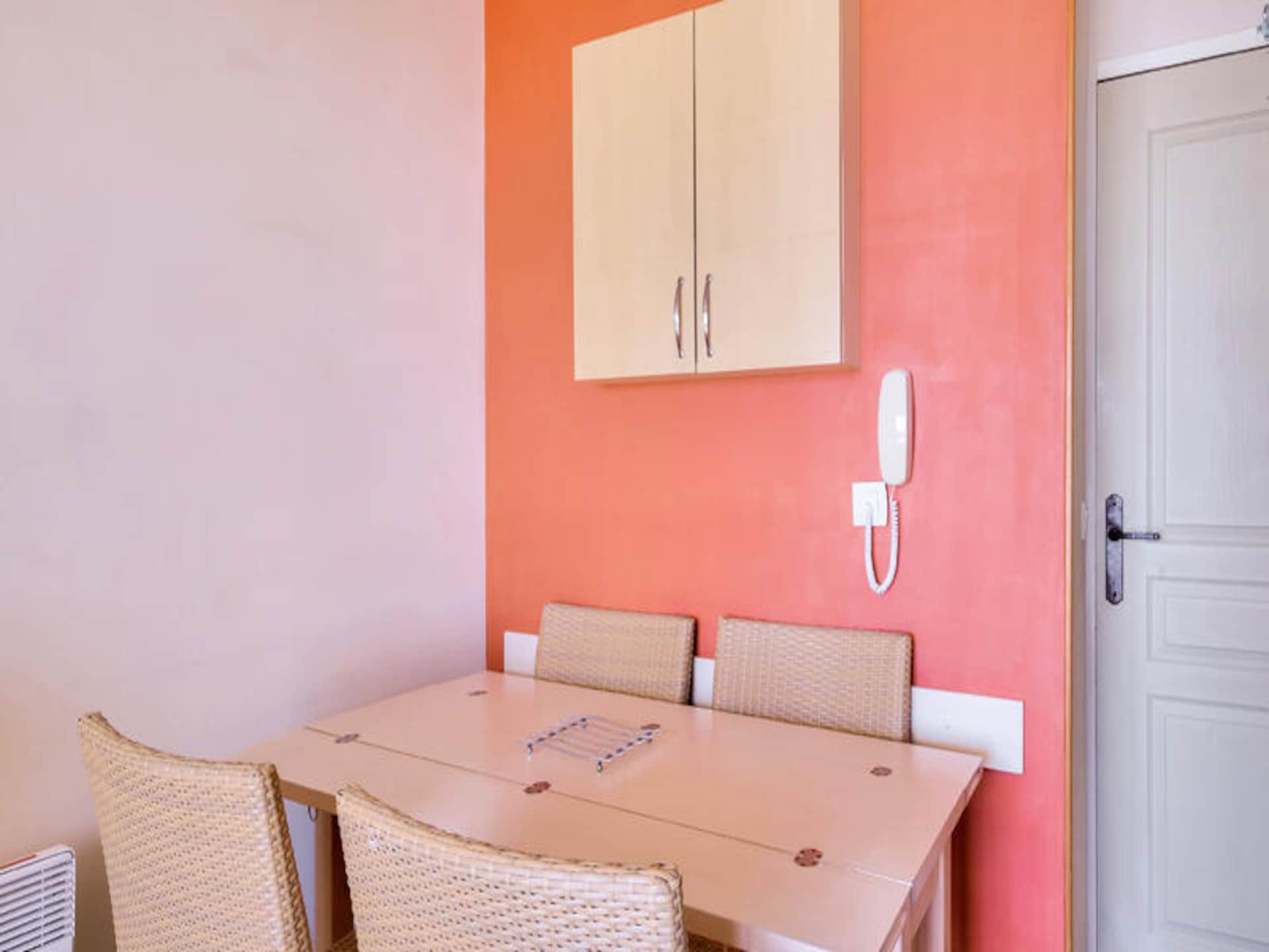 Panoramisch appartement met zeezicht in weelderig park nabij Cannes centrum - foto 18