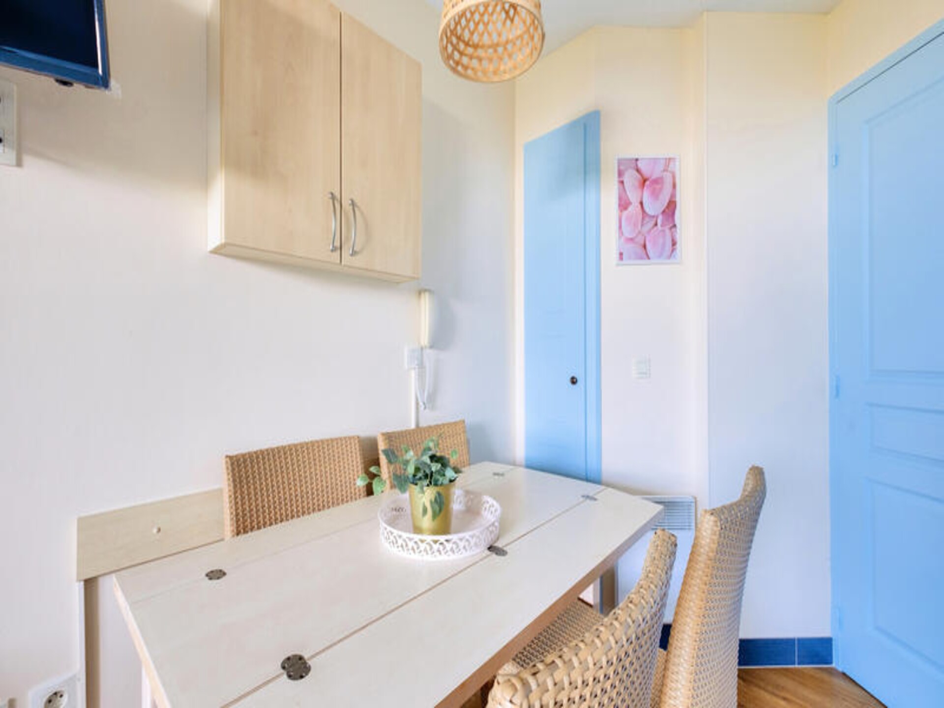 Zonnig appartement met tuin en zwembad, 800m van strand in Cannes - foto 20