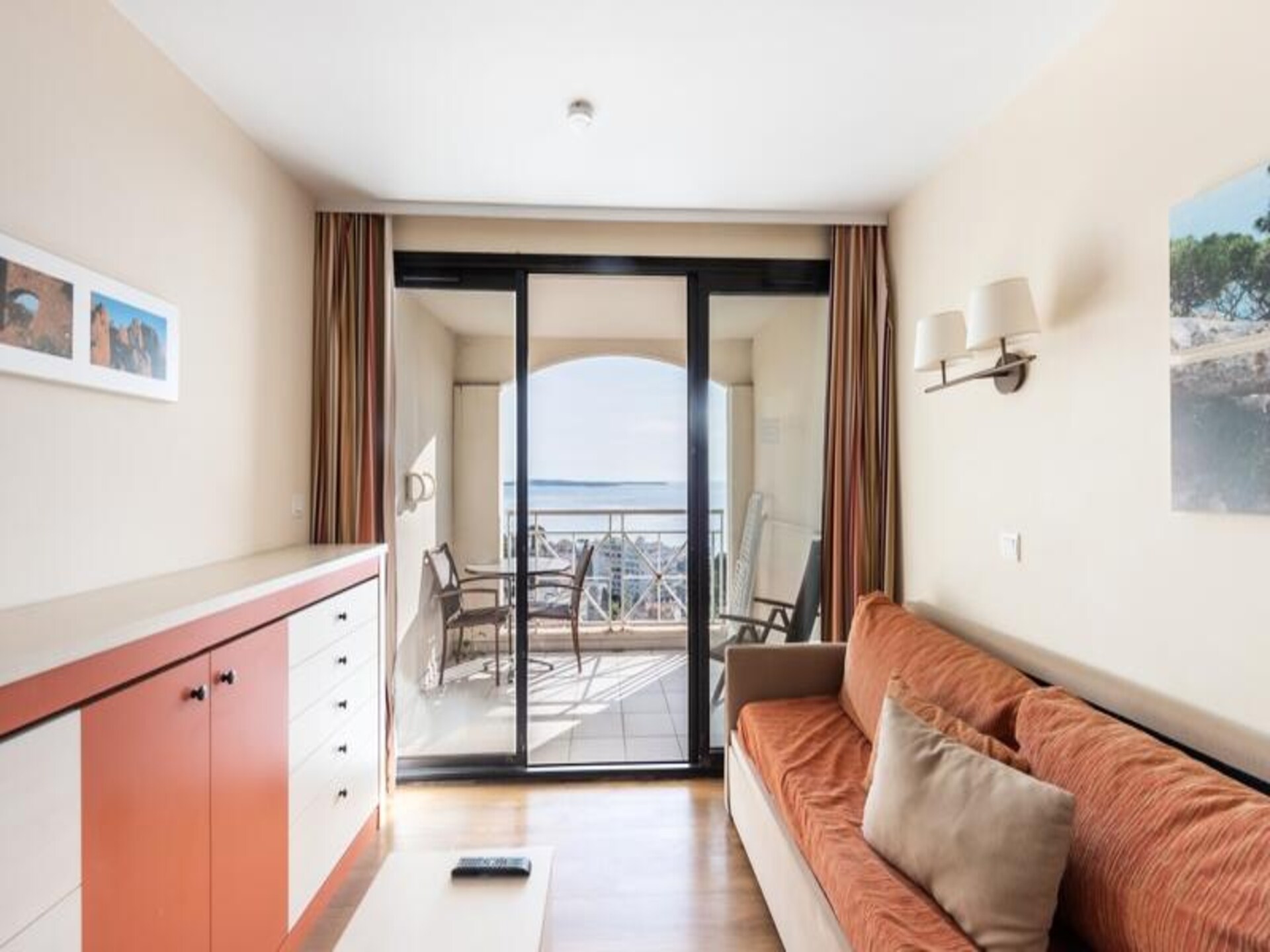 Groen appartement bij Cannes met zwembad en zeezicht op 800m van strand - foto 17
