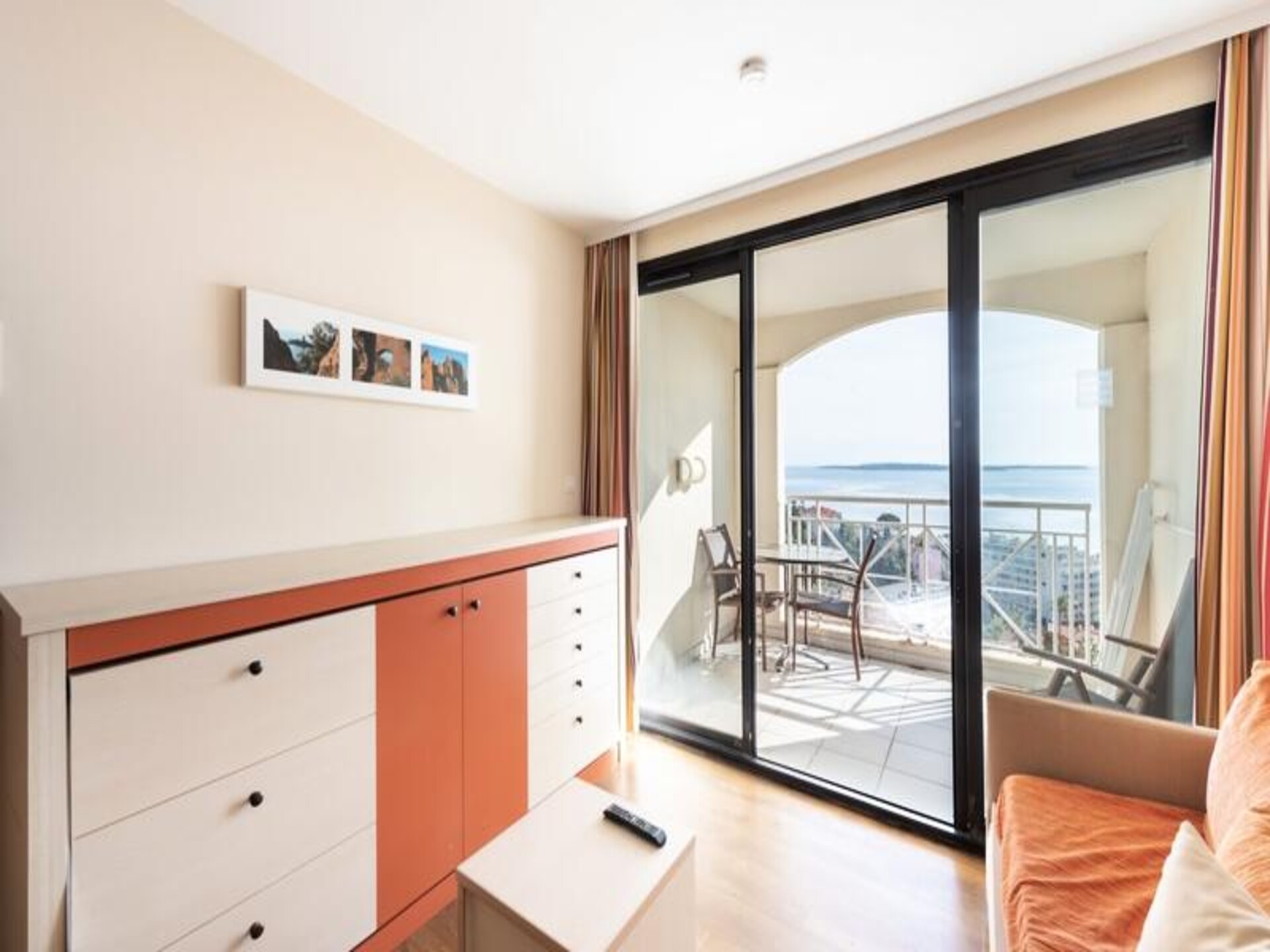 Groen appartement bij Cannes met zwembad en zeezicht op 800m van strand - foto 19
