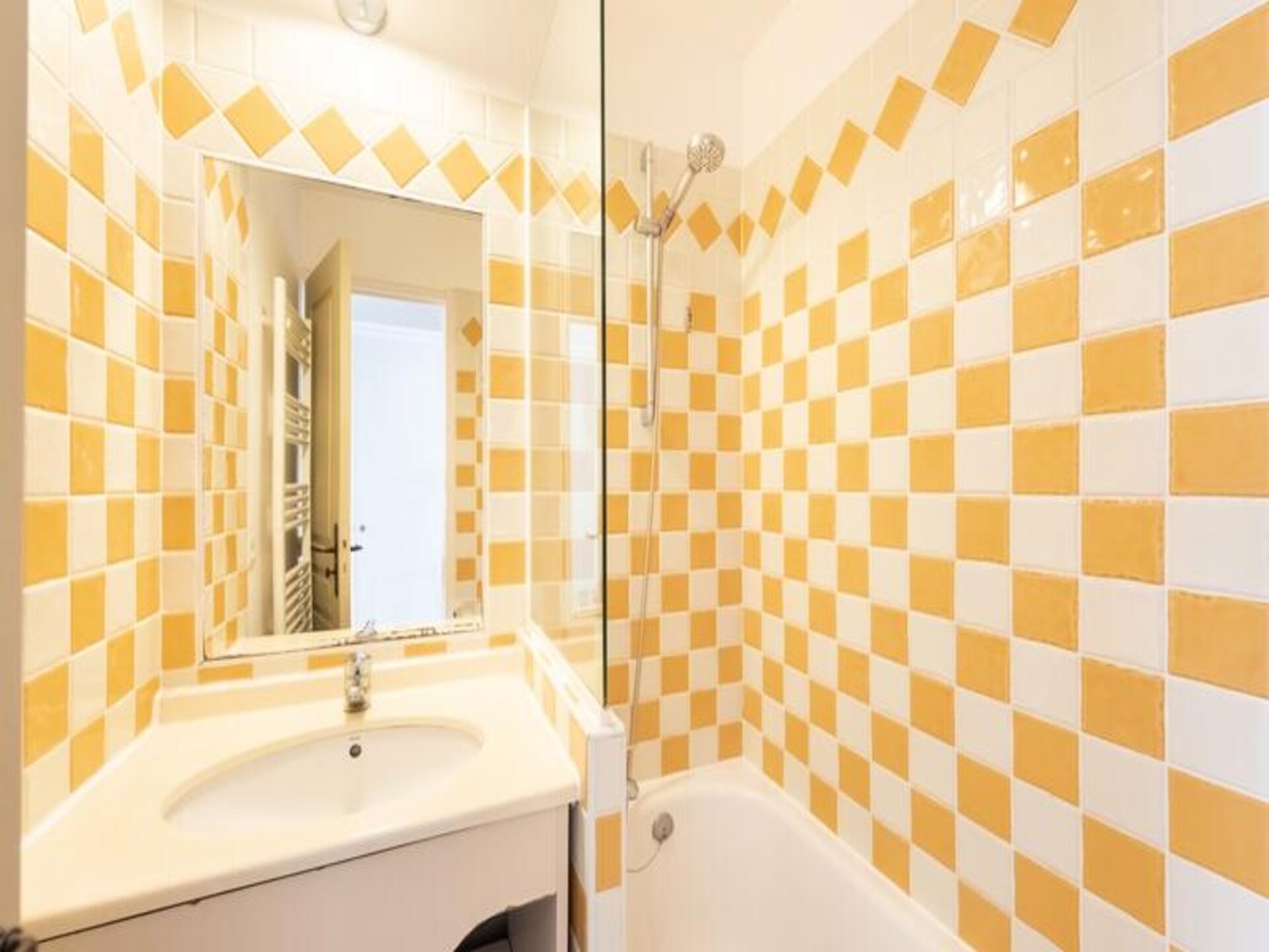 Groen appartement bij Cannes met zwembad en zeezicht op 800m van strand - foto 26