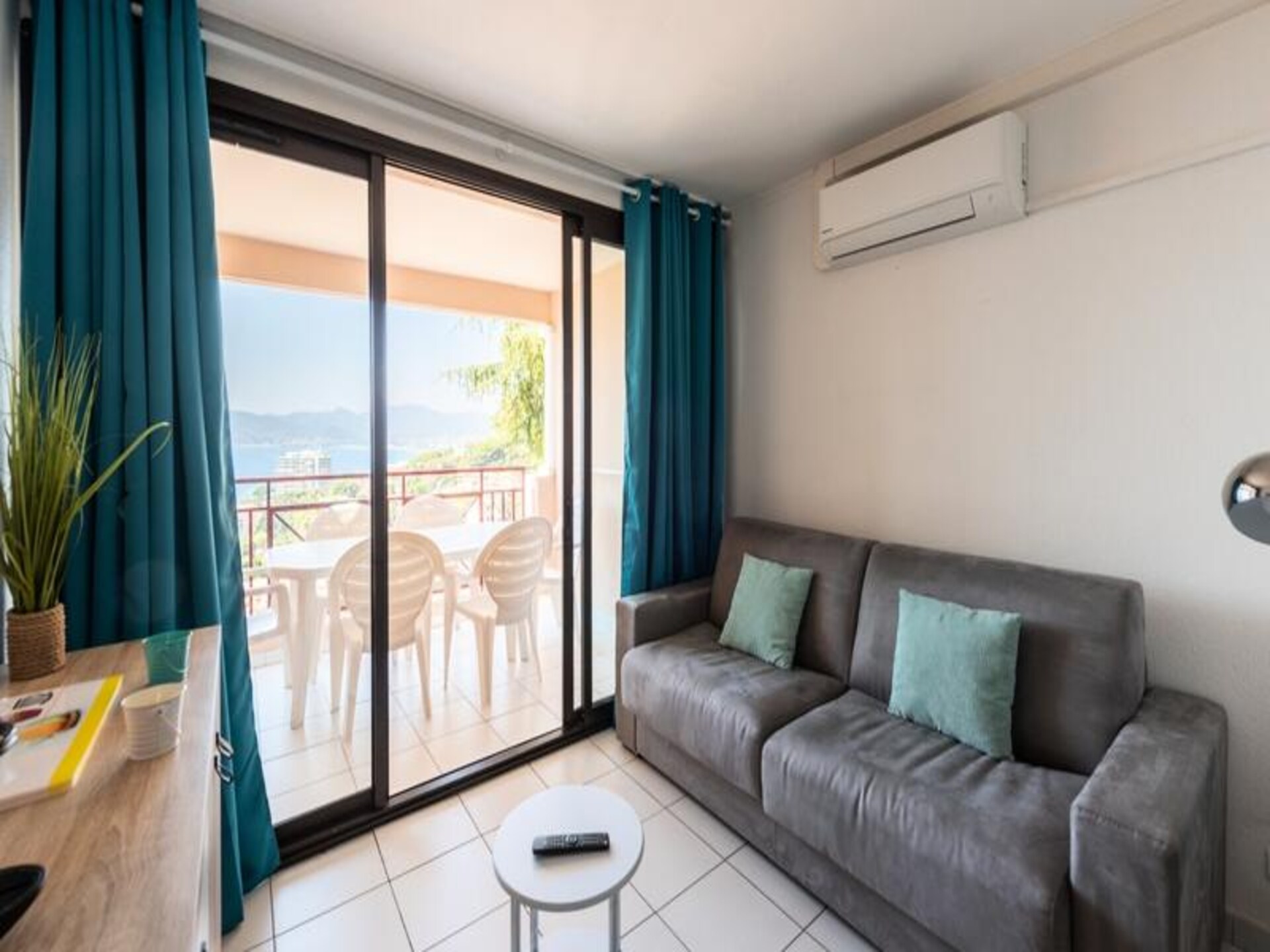 Luxe duplex met zeezicht en tuin nabij het strand van Cannes - foto 18