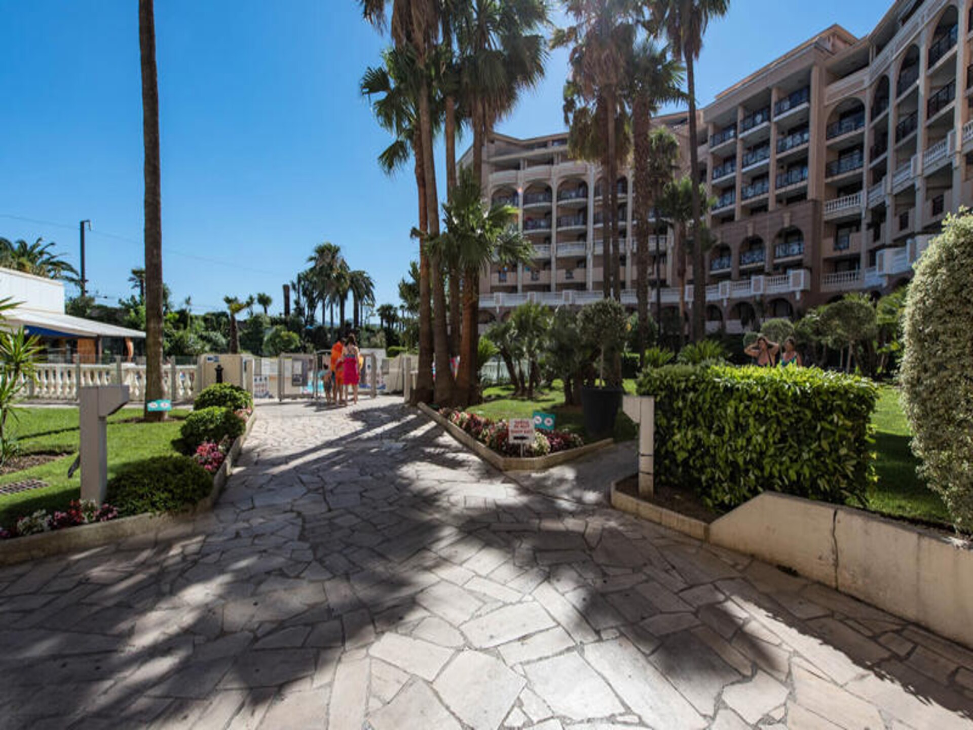 Licht appartement op 100 meter van het strand in Cannes La Bocca - foto 11