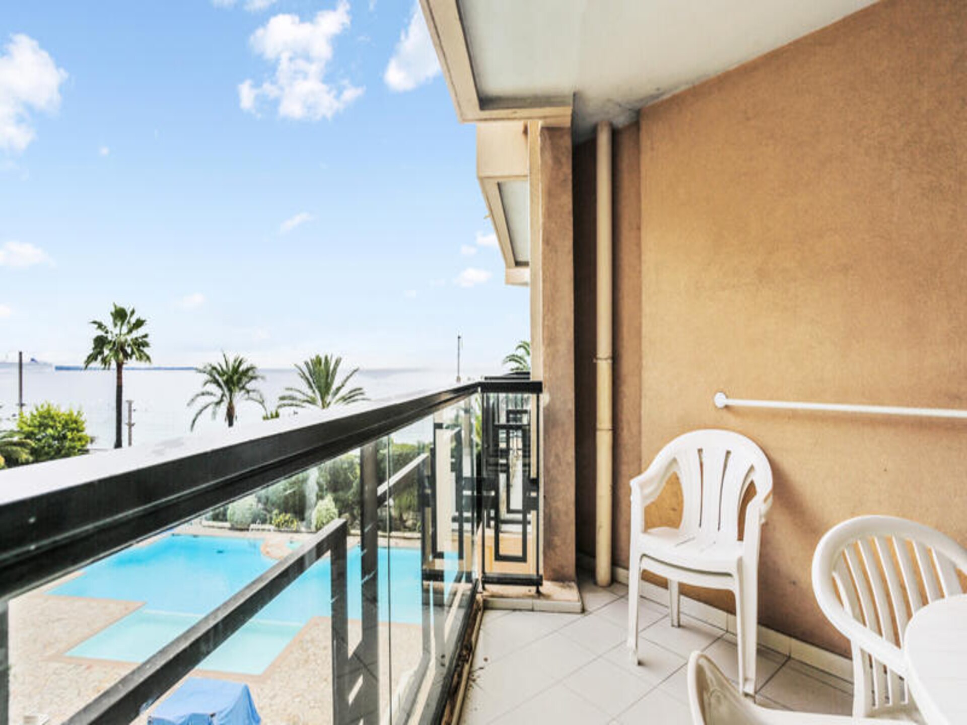 Licht appartement op 100 meter van het strand in Cannes La Bocca - foto 20
