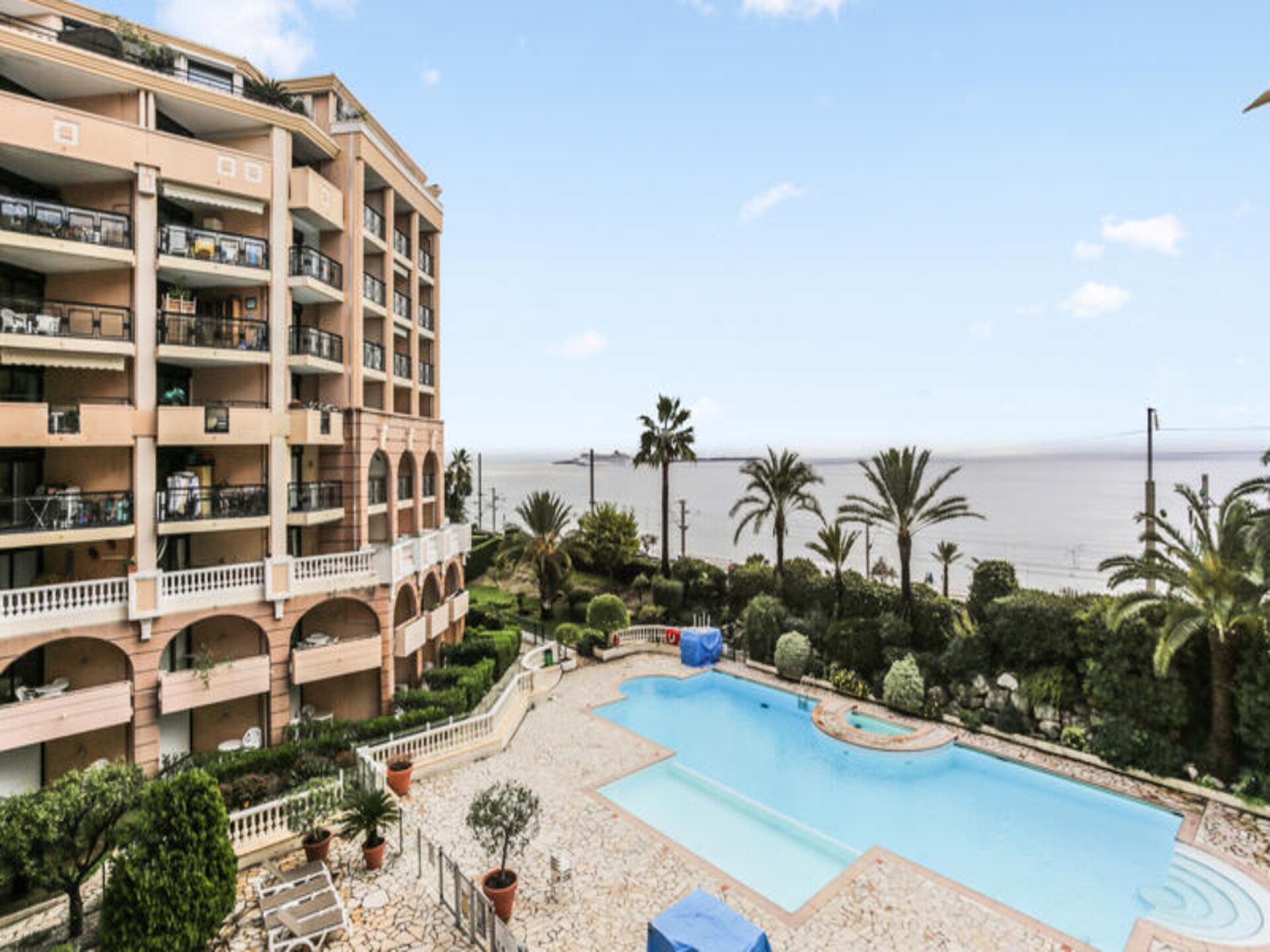 Licht appartement op 100 meter van het strand in Cannes La Bocca - foto 23