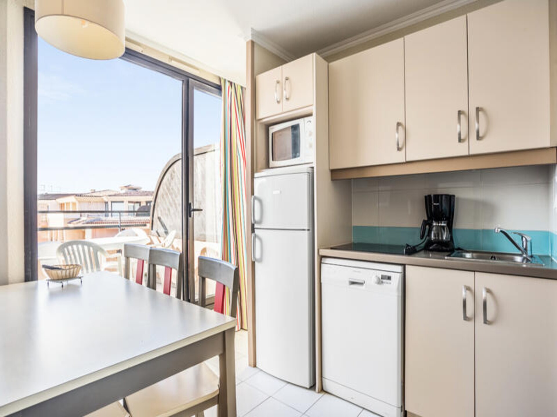 Appartement Cannes La Bocca met 2 slaapkamers, 100m van het strand - foto 16