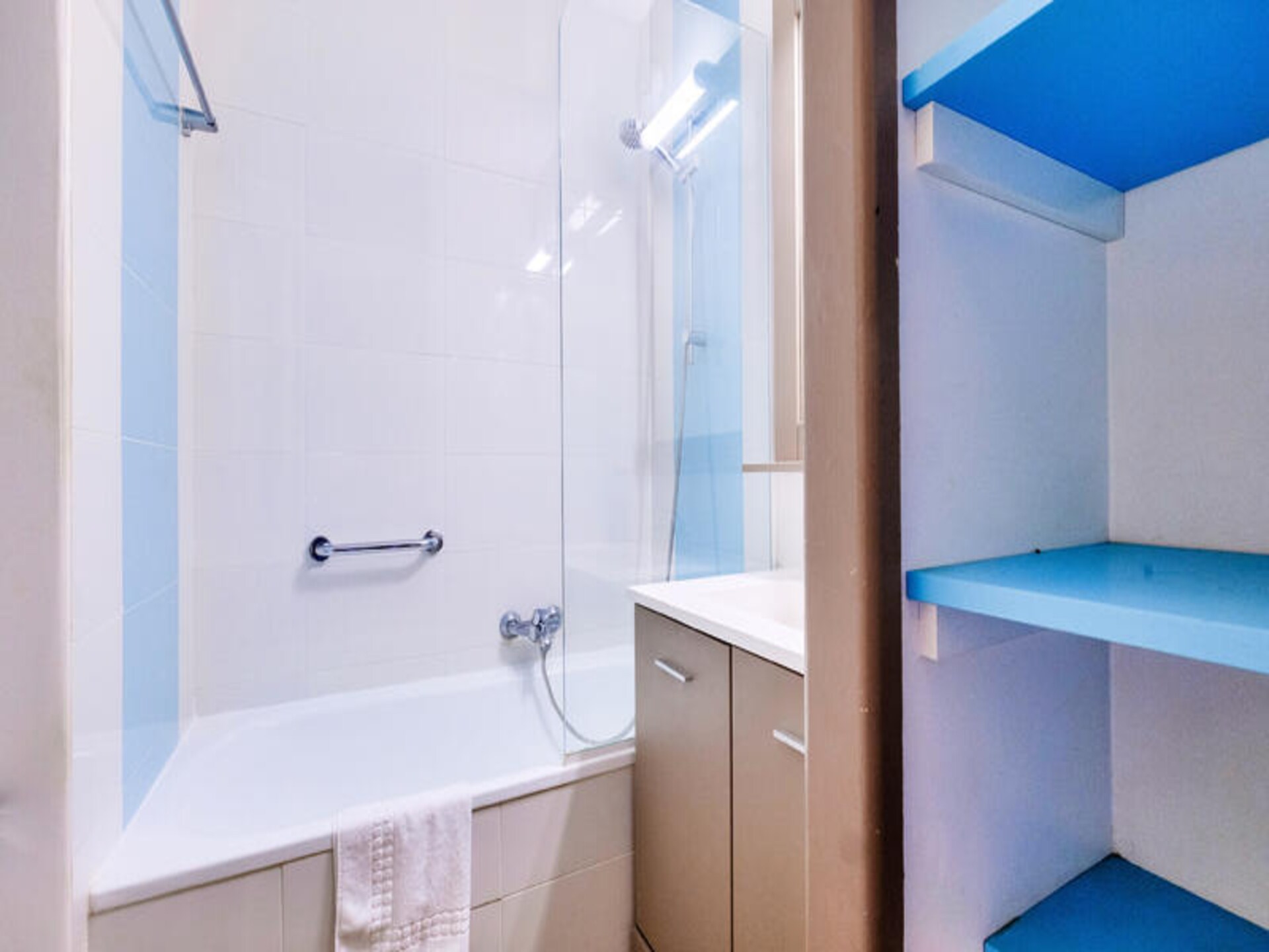 Knus appartement in Cannes met zwembad, op 1,5 km van het strand - foto 21