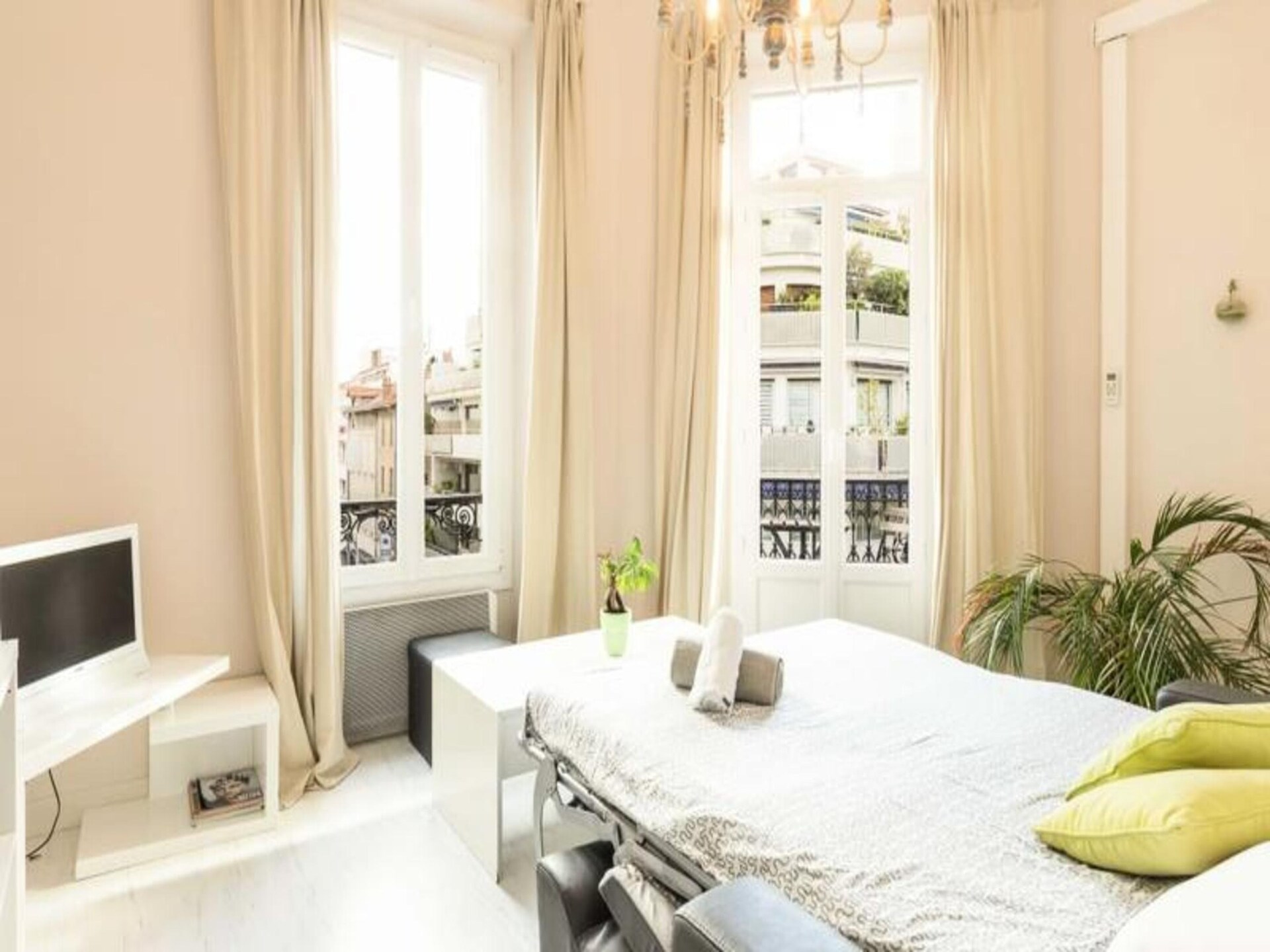 Licht appartement op 400 meter van de Croisette in Cannes - foto 22