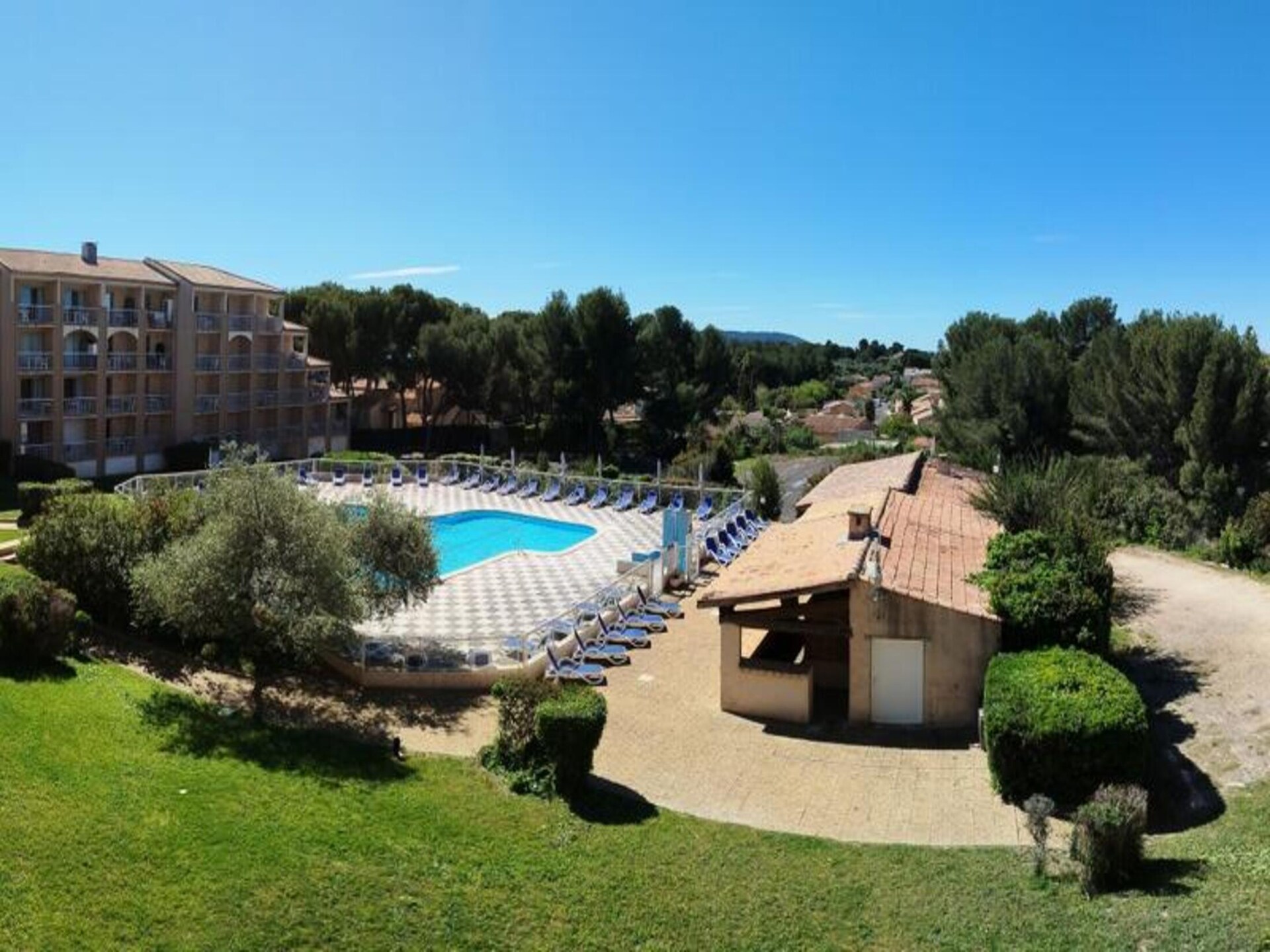Knus appartement op loopafstand van strand en thermen in Balaruc-les-Bains - foto 20