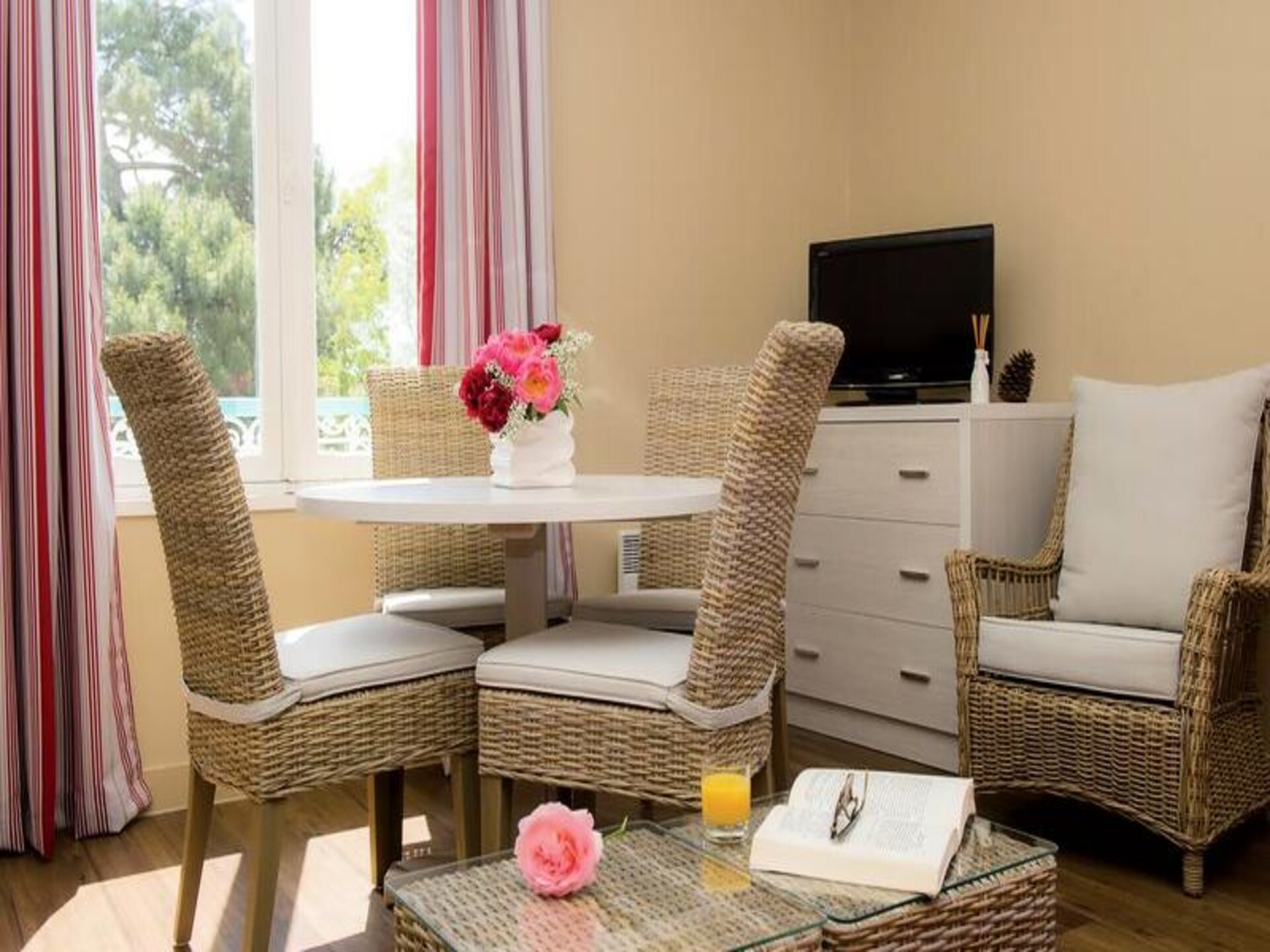 Klassiek appartement in Villa Régina | 800m van strand Arcachon | Zwembad - foto 8