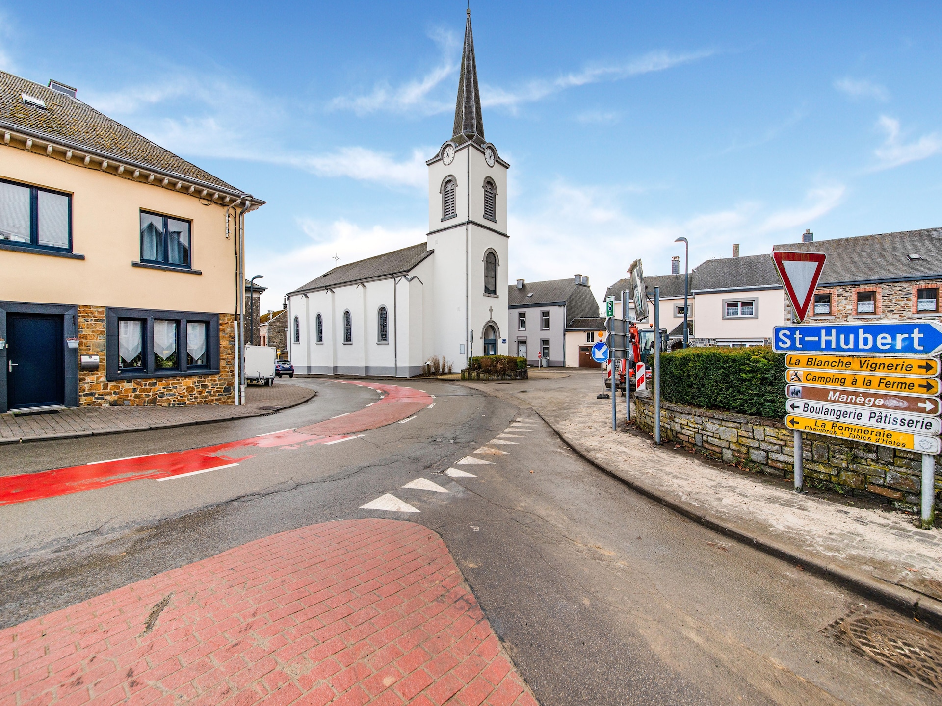 Op 1,0 km van het centrum: ruim vakantiehuis La Pieride in Lavacherie - foto 29