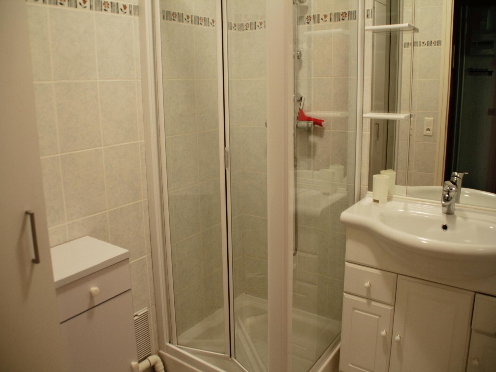 Appartement 5p bij Super Châtel gondel, op 100m van de piste - foto 9