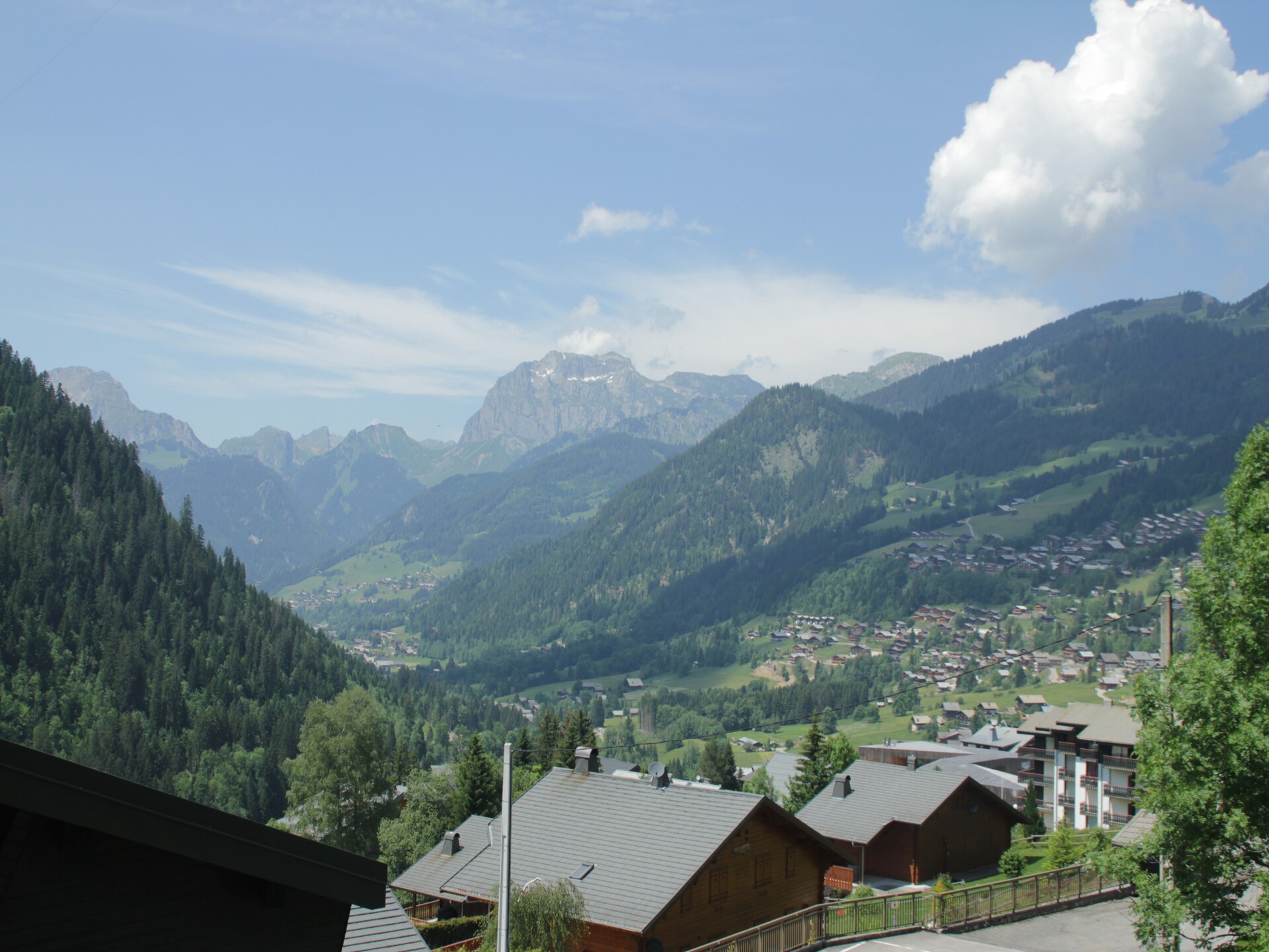 Zonnig appartement met bergzicht aan de golfbaan in Châtel - foto 18