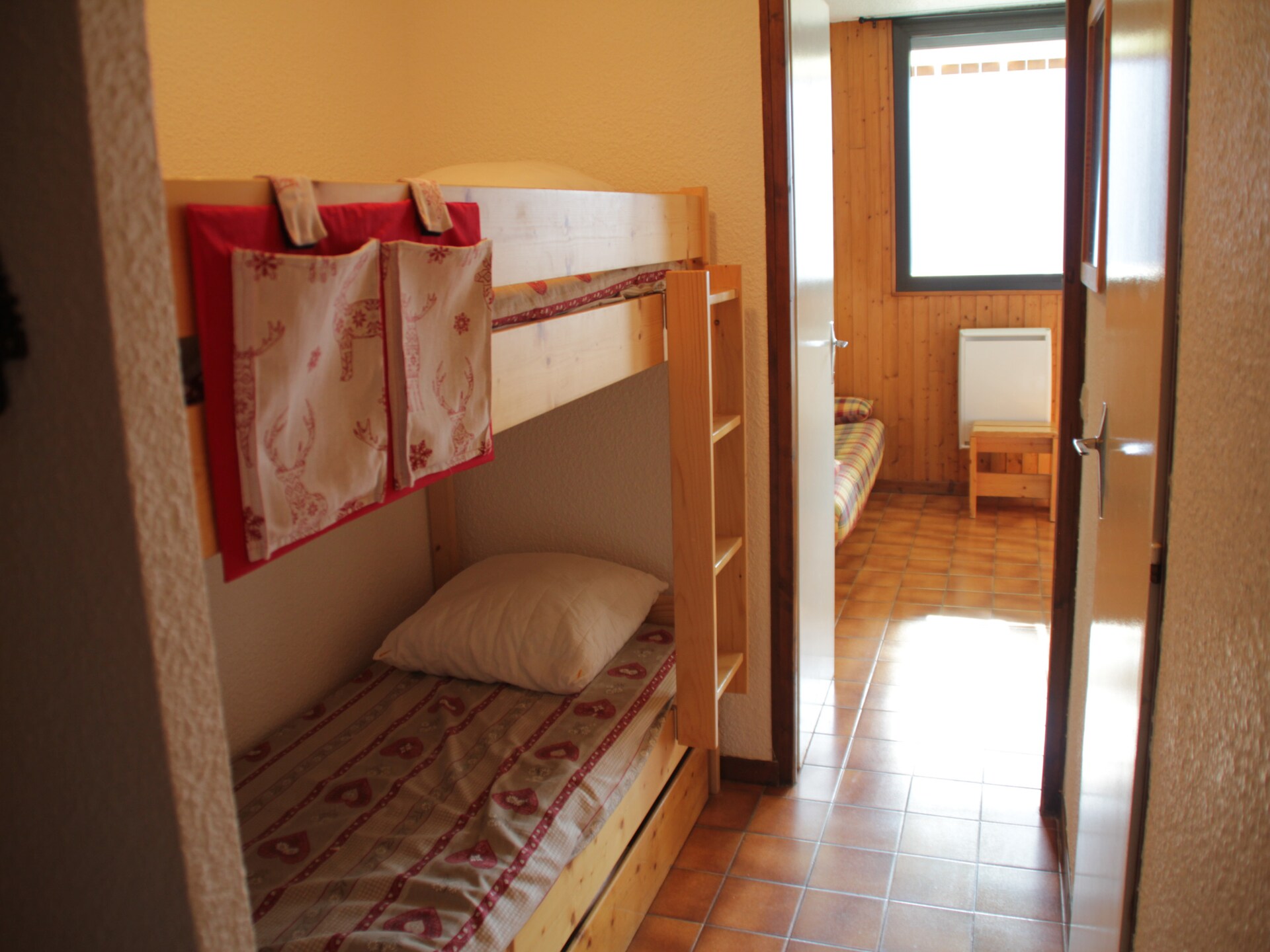 Knus appartement Hameau des 4 saisons met balkon, 500m van skilift Châtel - foto 13