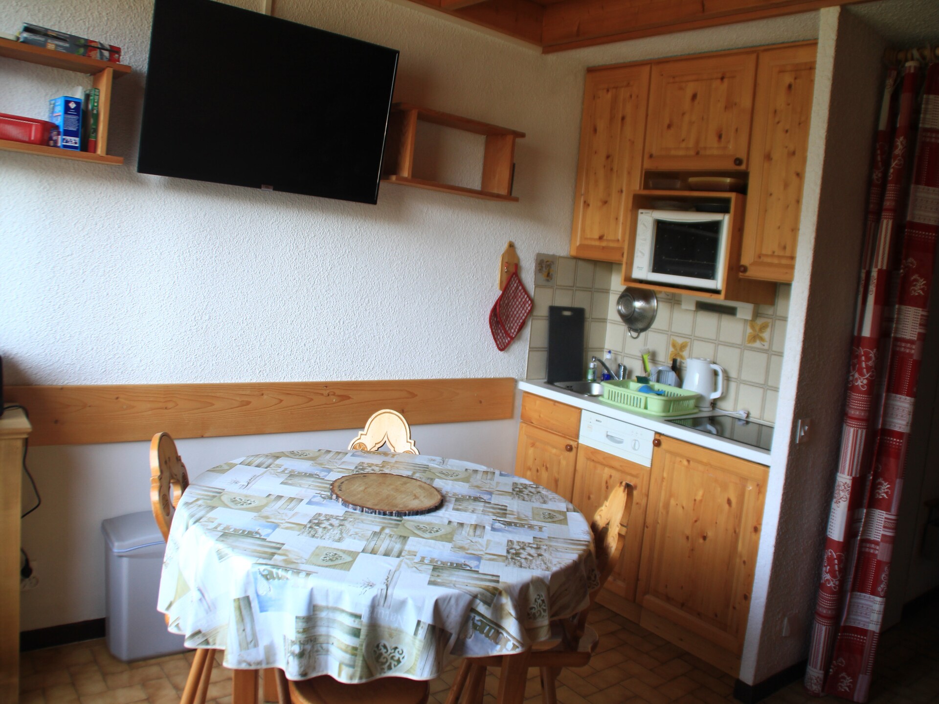 Ruim appartement met bergzicht en balkon op 500m van de skilift in Châtel - foto 4