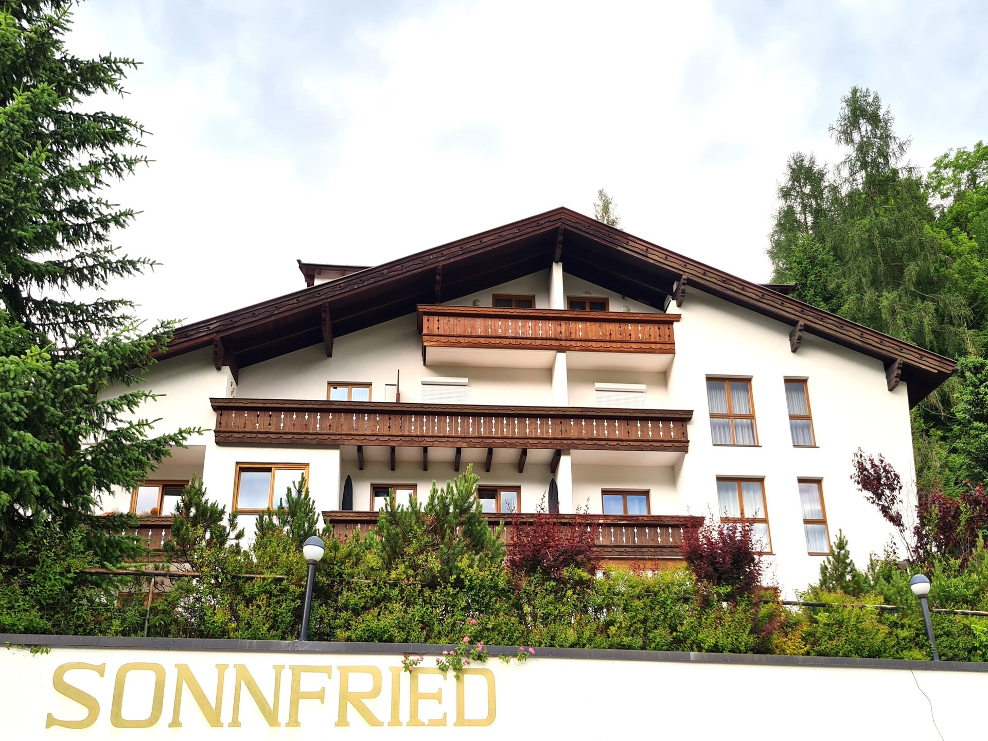 Golfappartement Sonnfried aan de piste met uitzicht op de bergen - foto 1